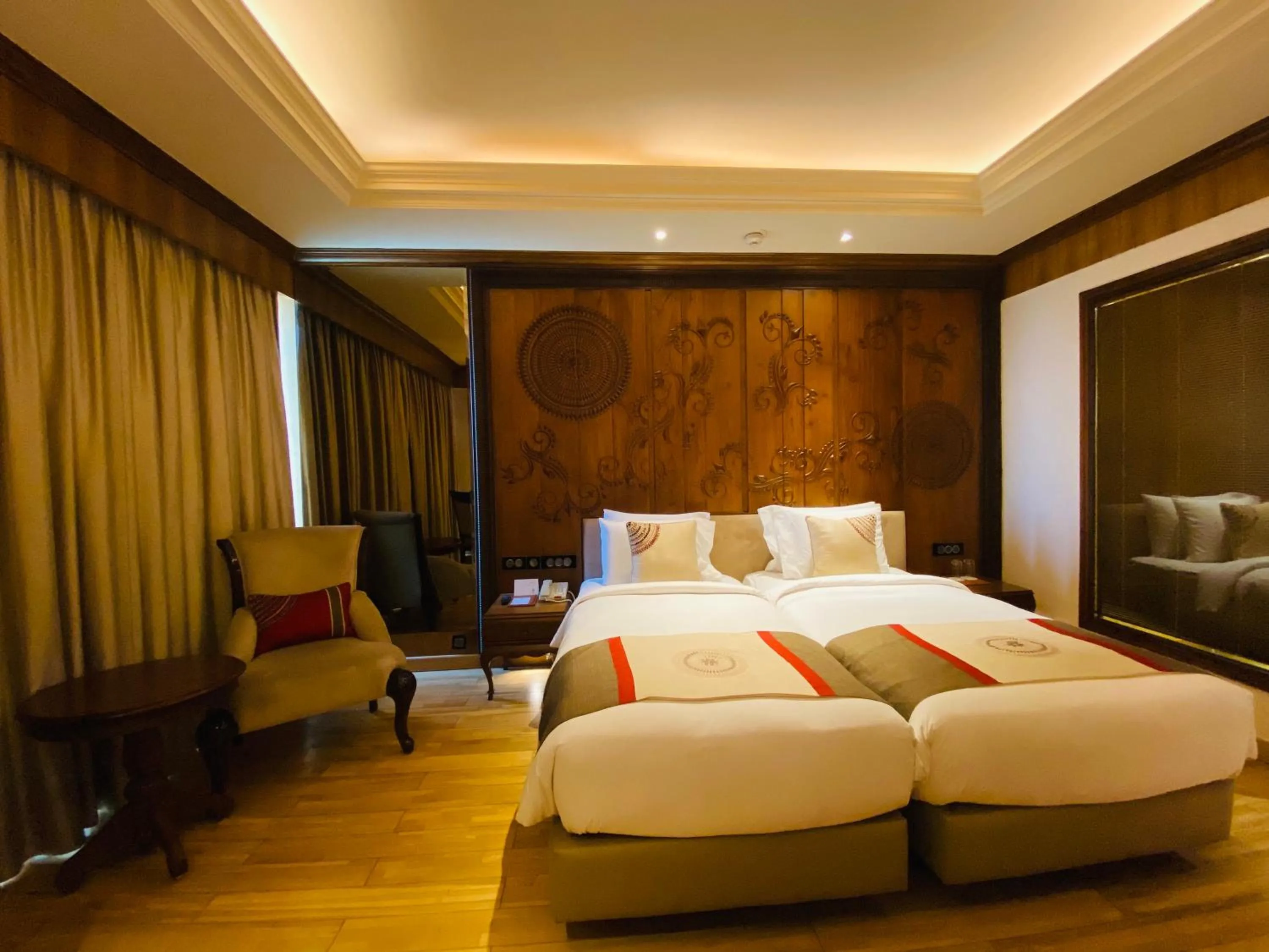Bedroom, Bed in Seven Seas Hotel