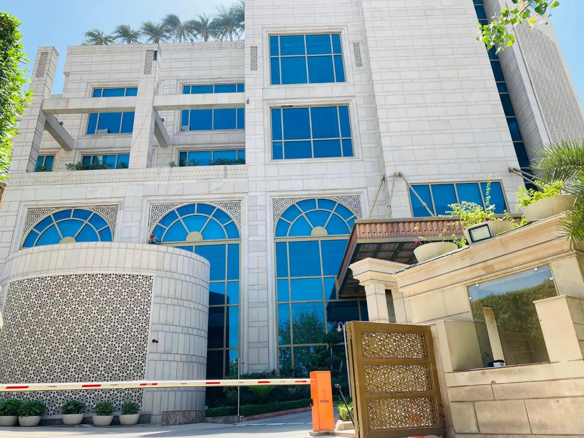 Property building in Seven Seas Hotel