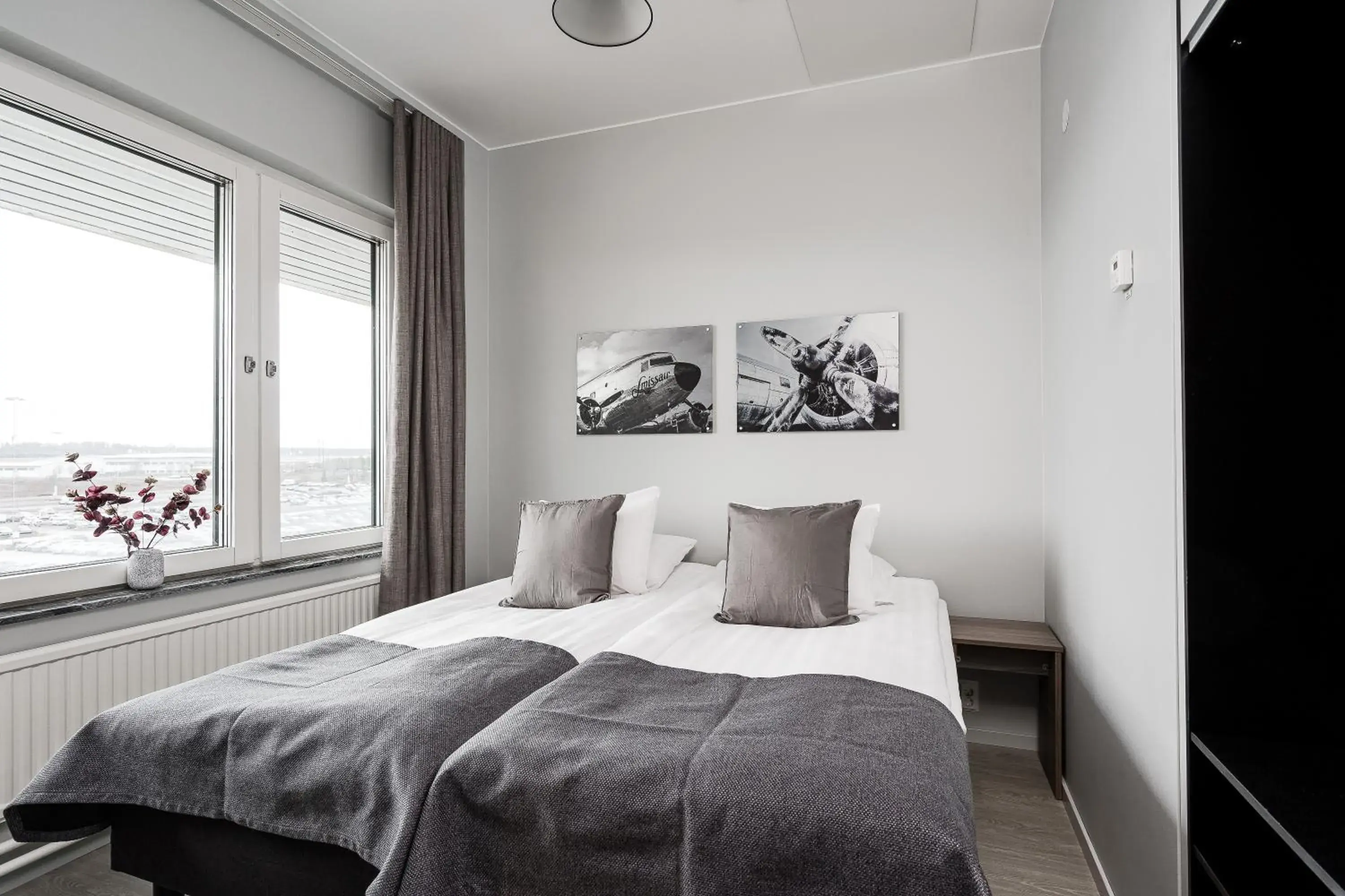 Two-Bedroom Apartment in Forenom Hotels & Apartments Arlanda Two-Bedroom Apartment in Forenom Hotels & Apartments Arlanda