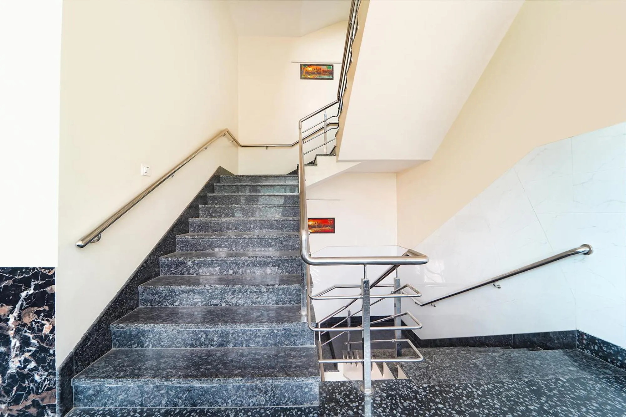 Lobby or reception in Itsy Hotels Sri Mani'S Residency, Coimbatore Airport