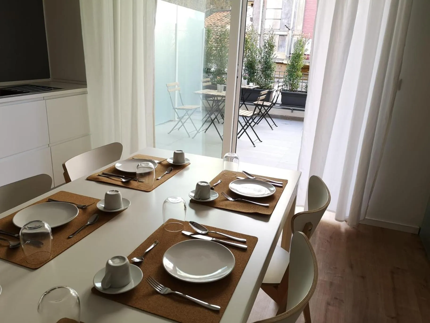 Dining area in ARMISI B&B