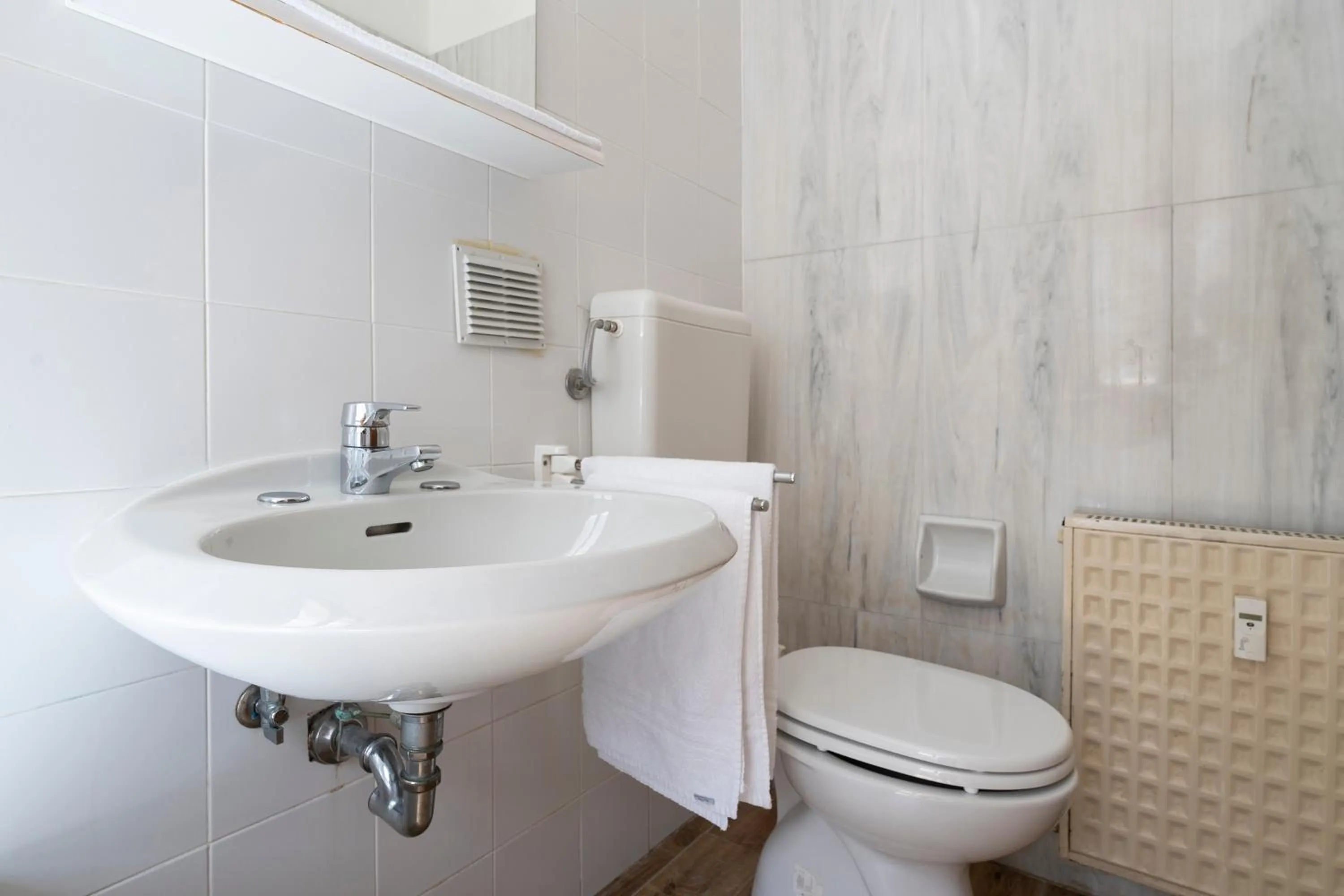 Bathroom in Anzolo Palace - Rooms & Apartments