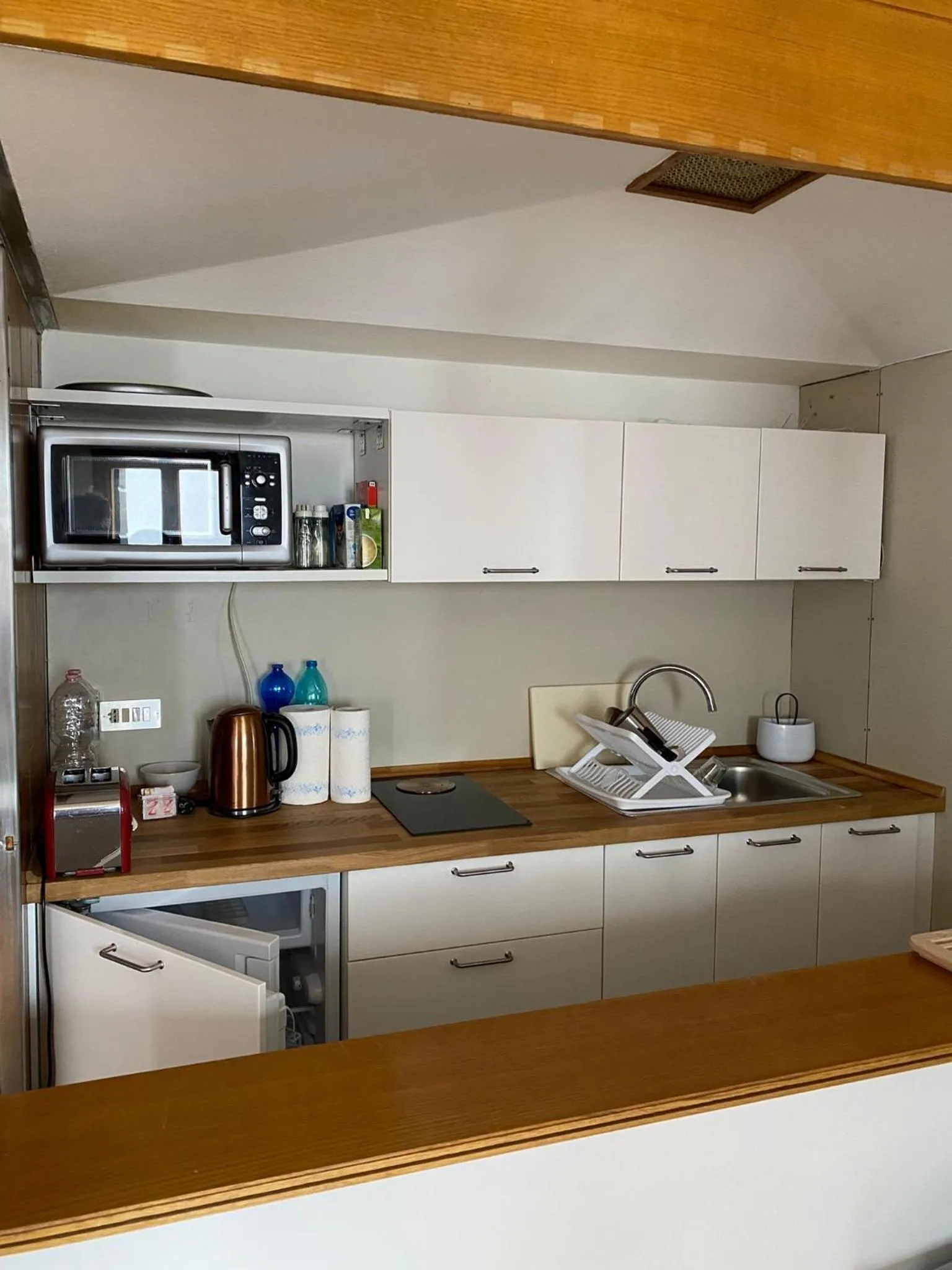 Kitchen or kitchenette in Anzolo Palace - Rooms & Apartments