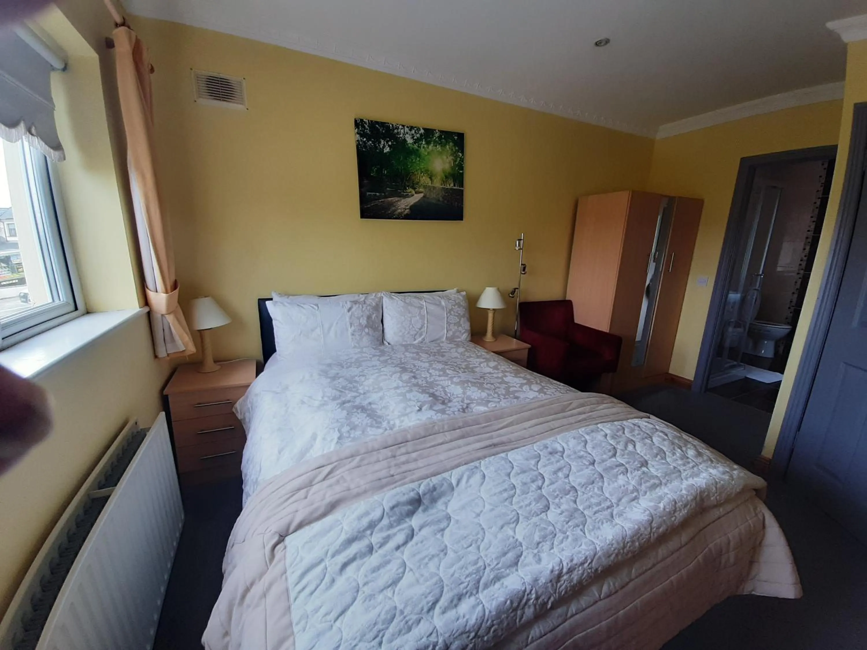 Bed in Aaron Vale B&B