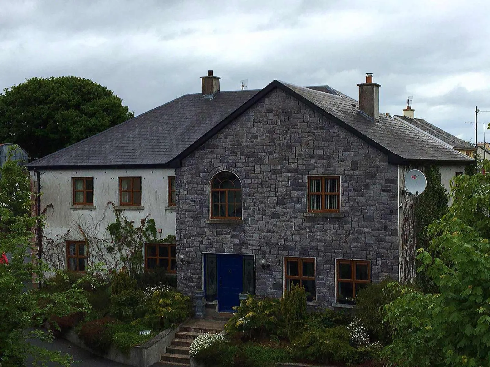 Property building in Church View House F56H977