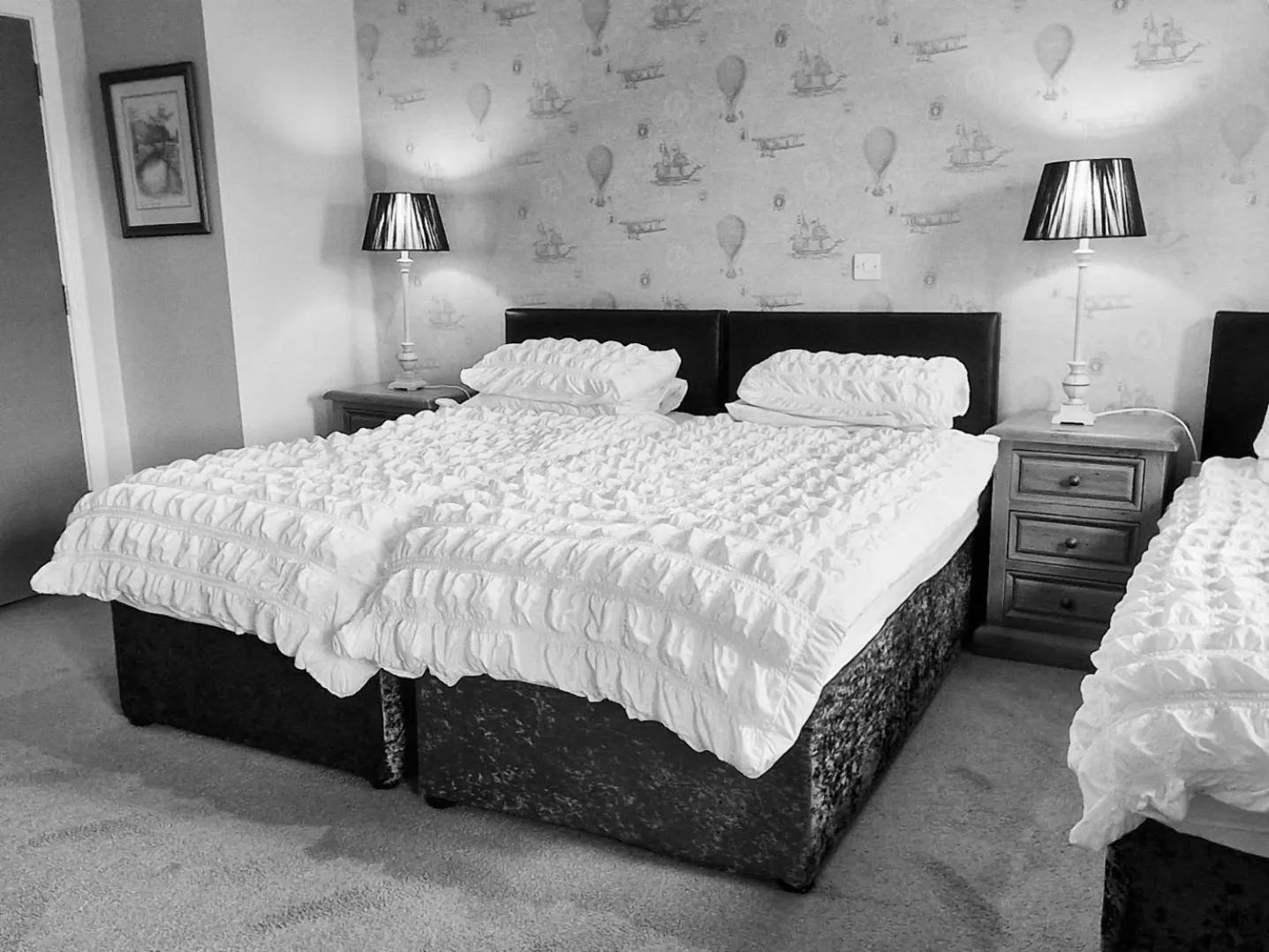 Bed in Church View House F56H977