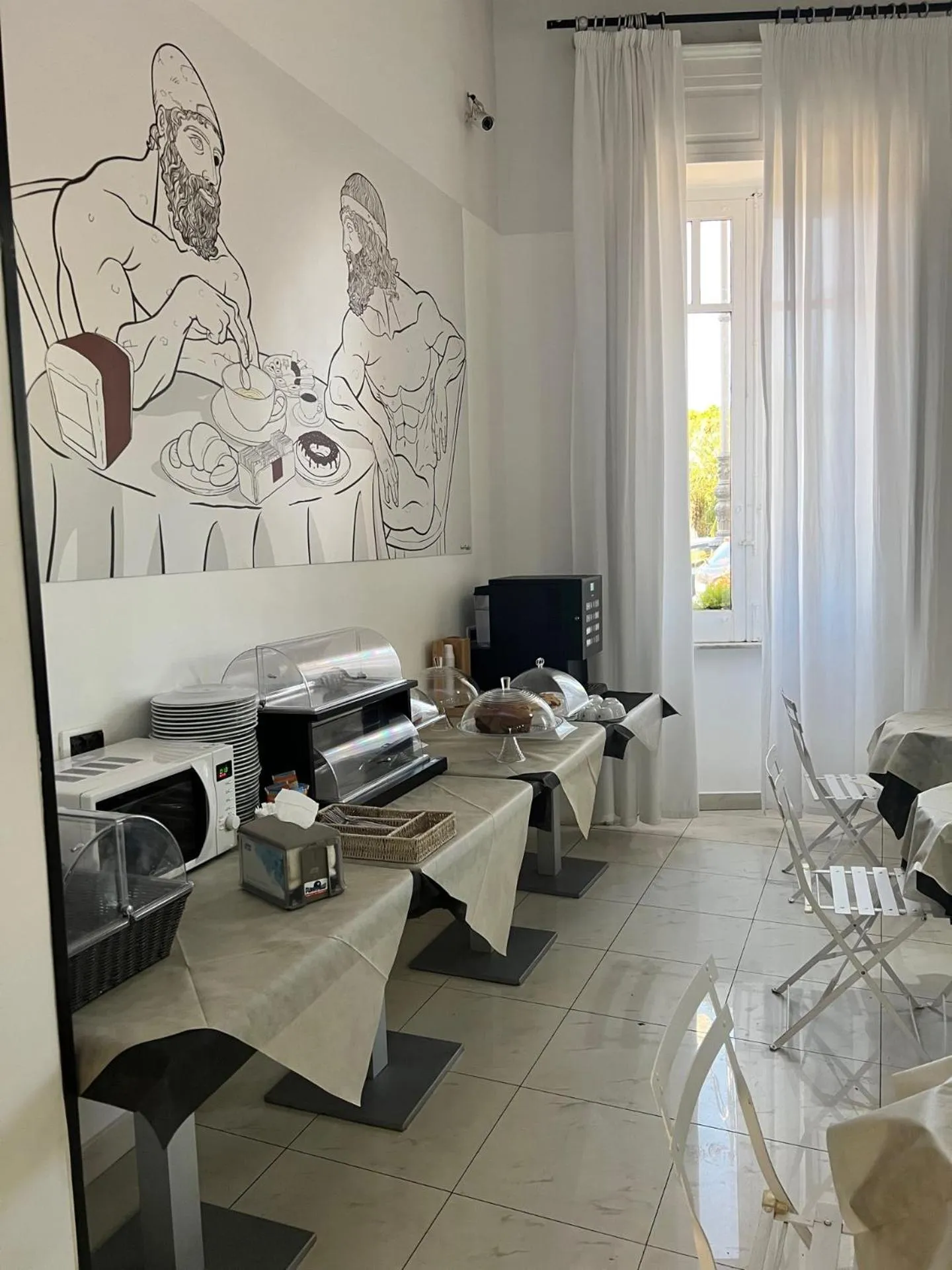 Communal lounge/ TV room in Hotel Lungomare