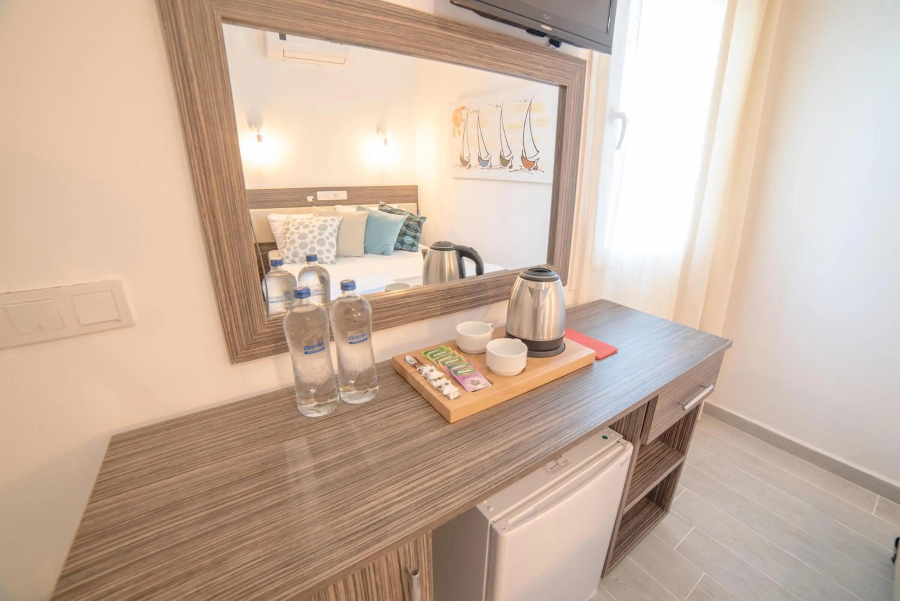 Coffee/tea facilities in Madda Hotel