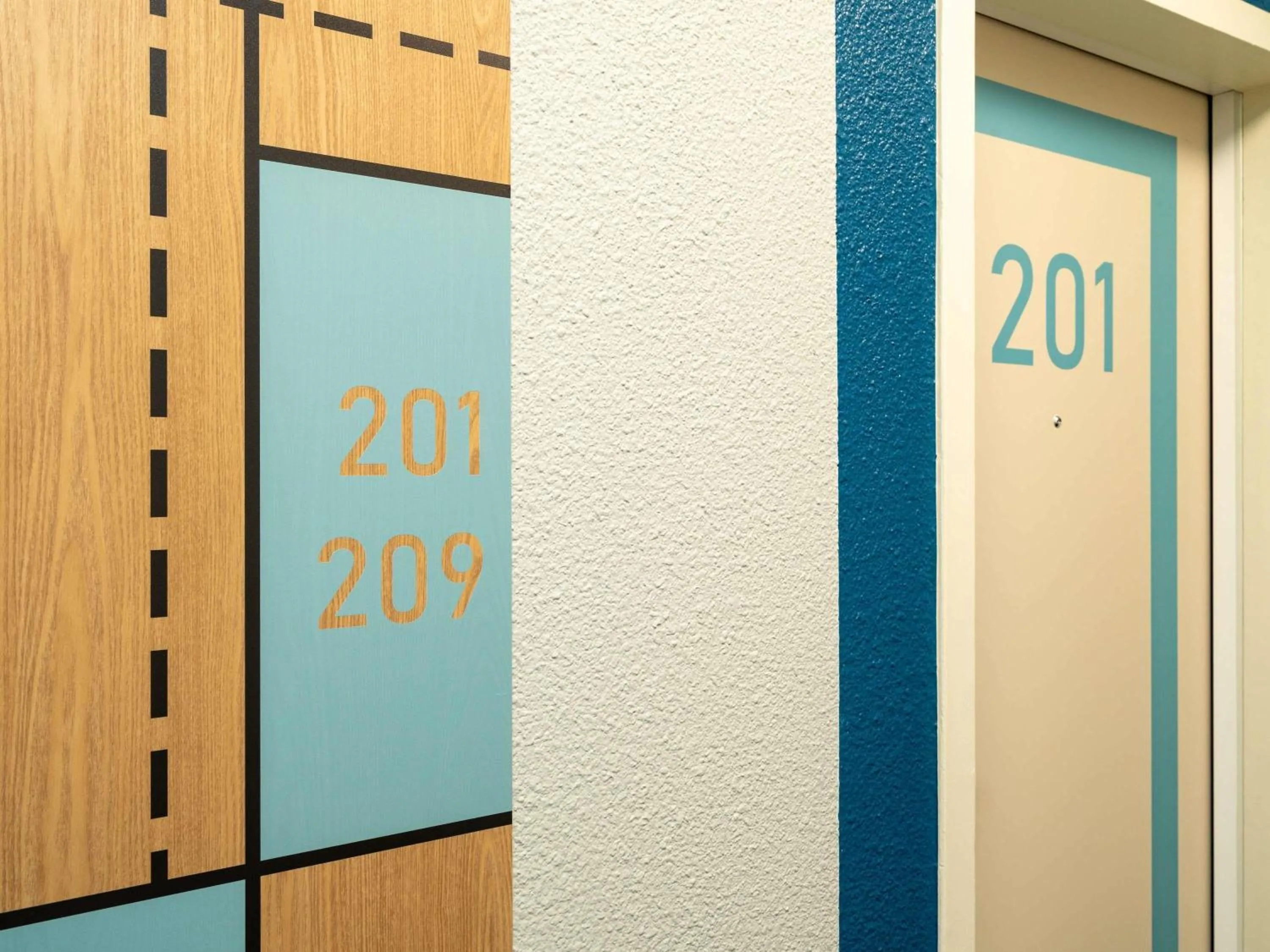 Bedroom in ibis budget Nantes Sainte Luce - Hôtel Rénové