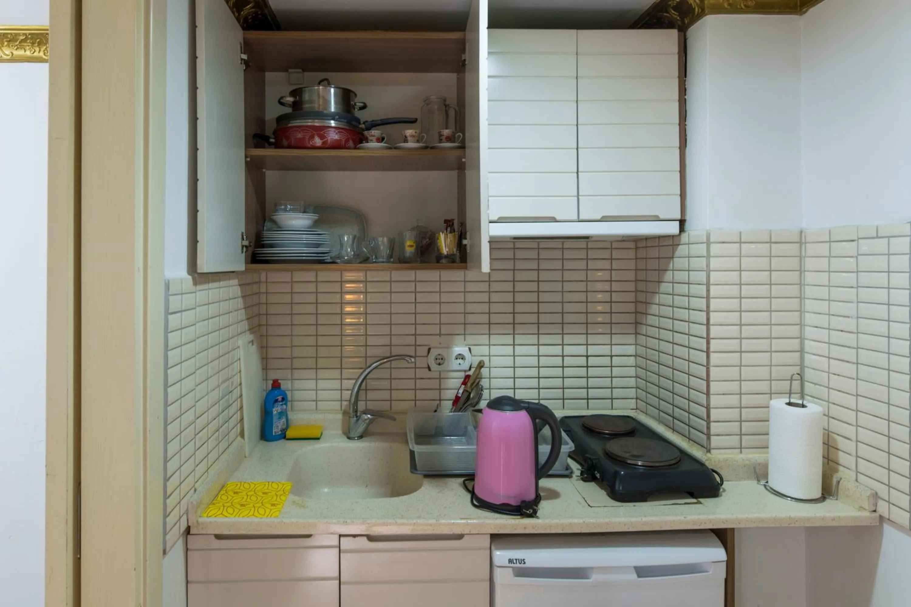 Coffee/tea facilities in Punto Suite