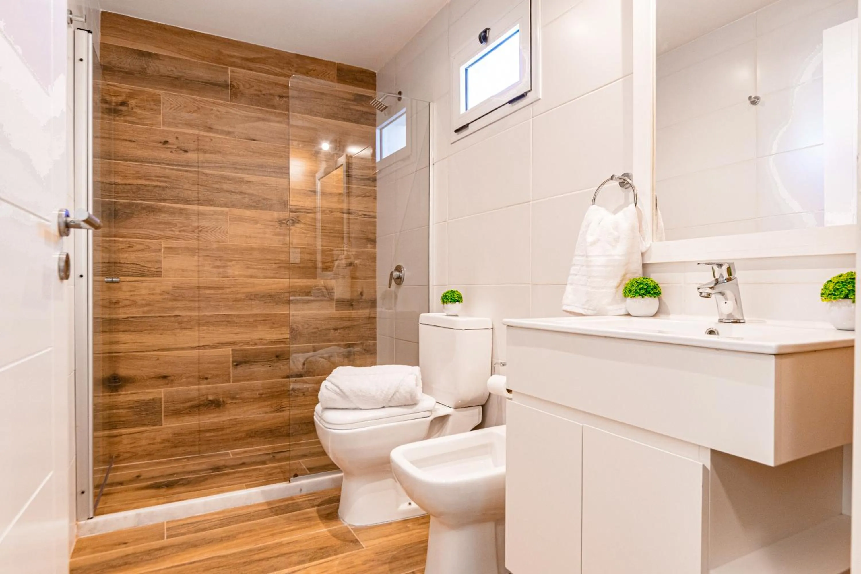 Shower in Luxury Apartments In Palermo - by BueRentals