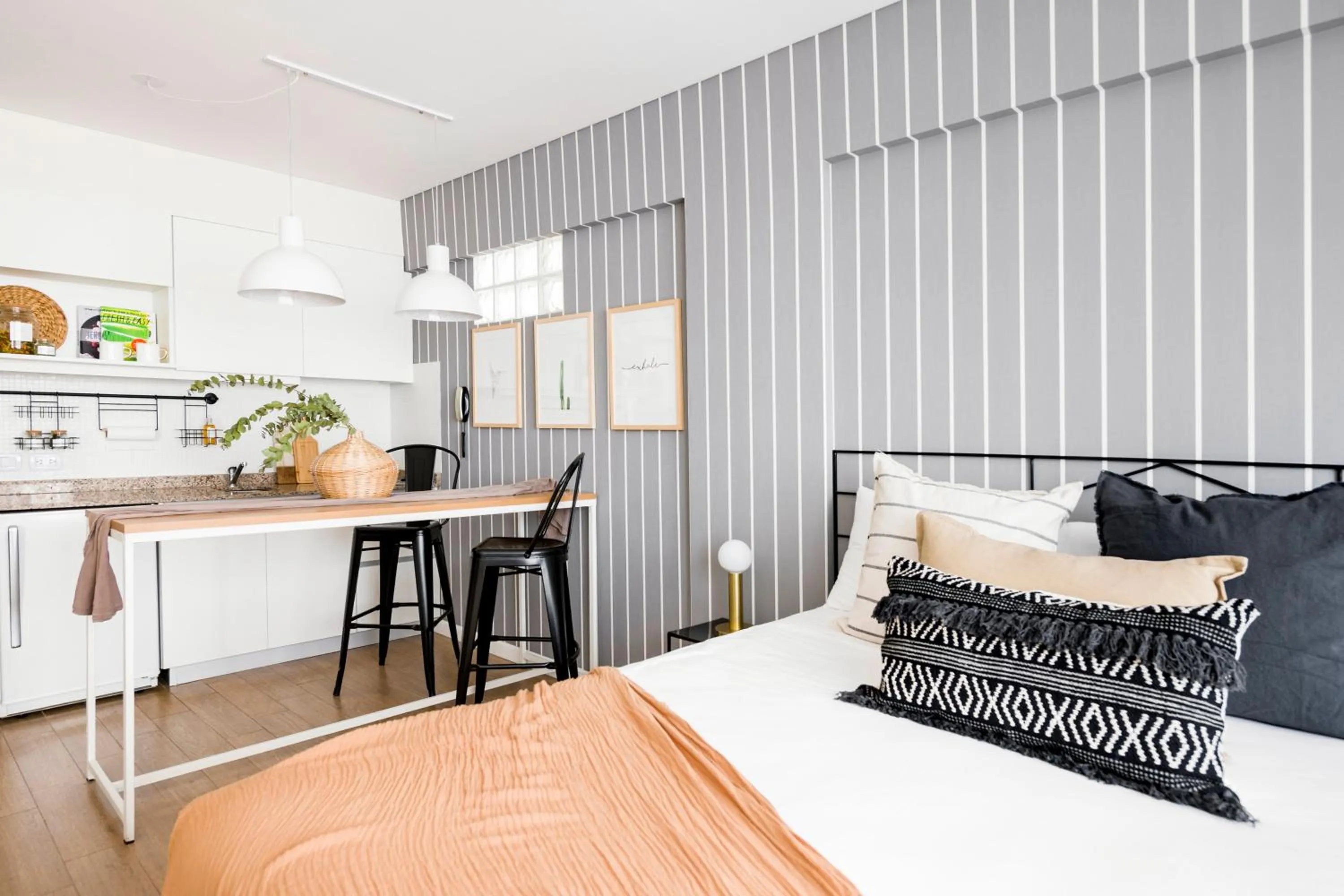 Bedroom, Bed in Top Rentals Palermo Chico