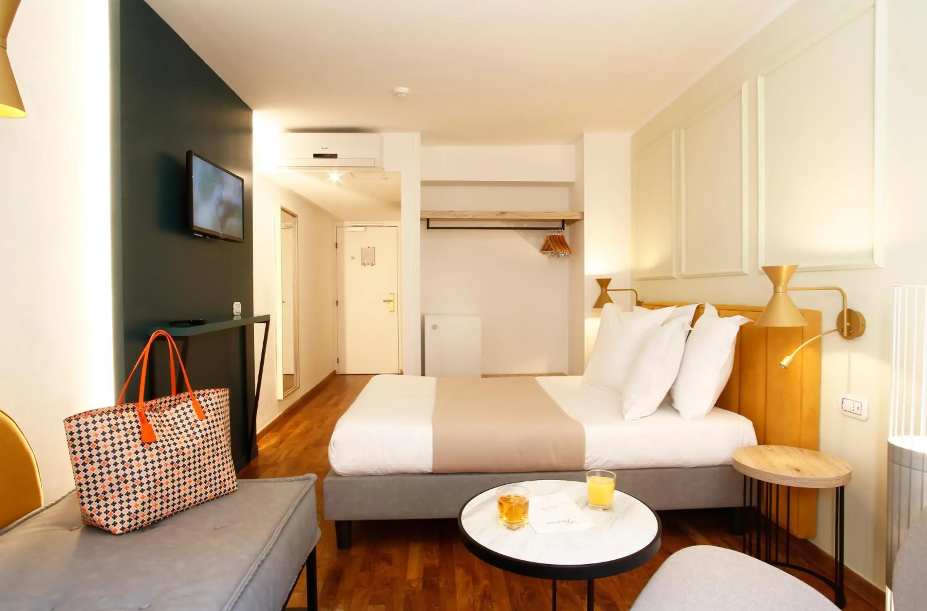 Standard Double Room in Hotel Balanea Standard Double Room in Hotel Balanea