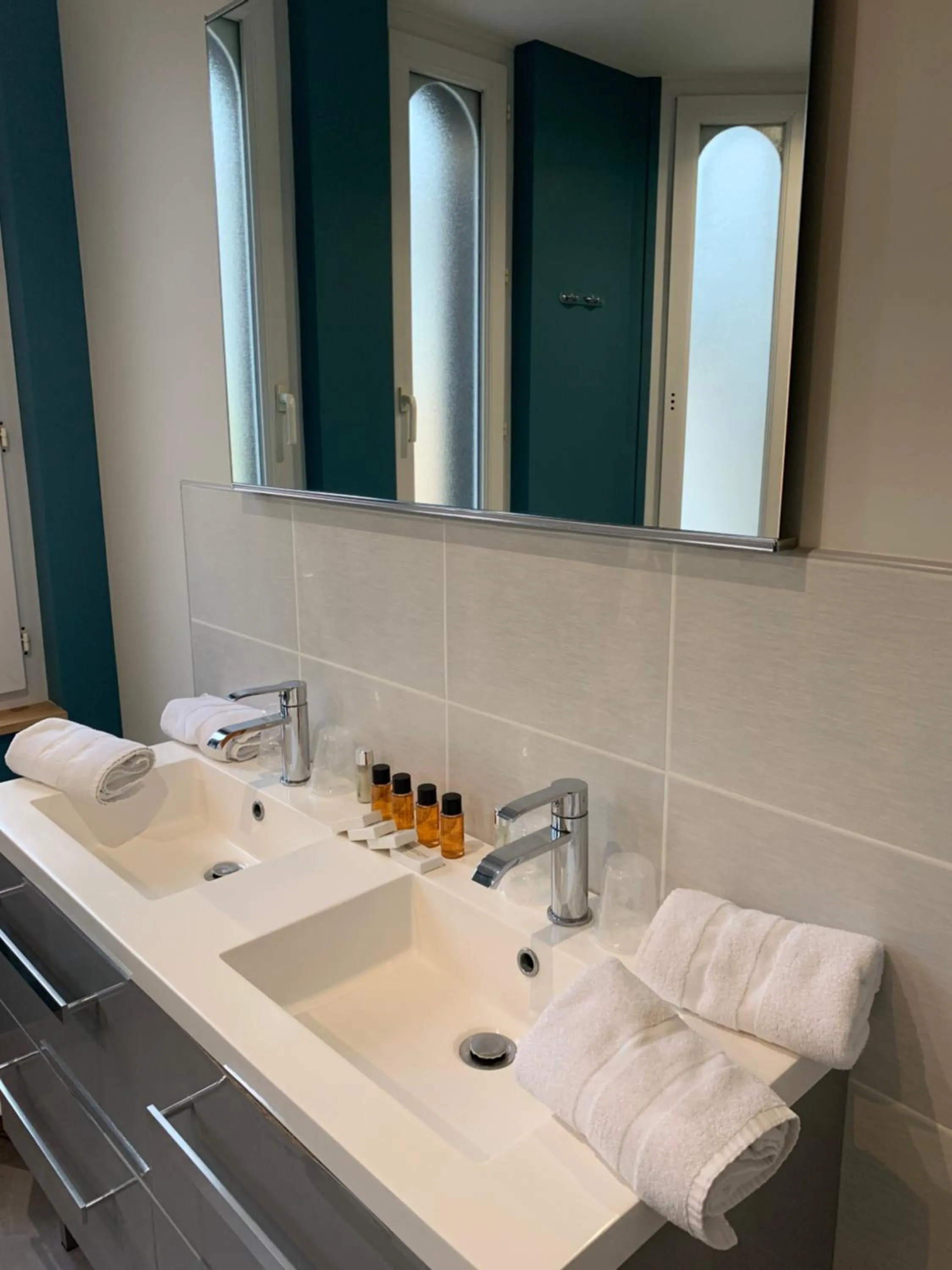 Bathroom in Hotel Les Embruns