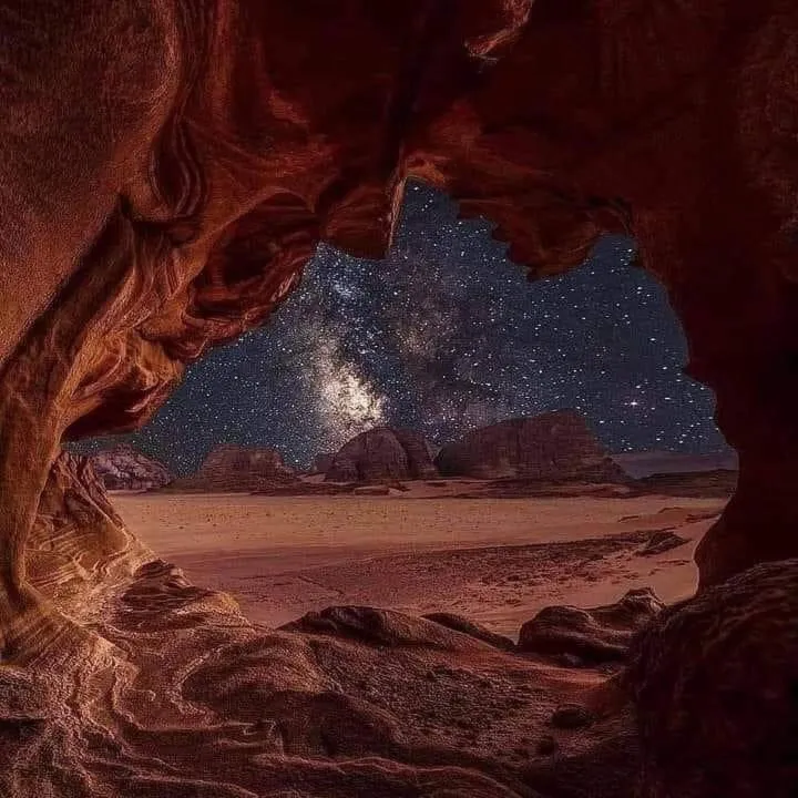 Night in WadiRum Mobile Camp