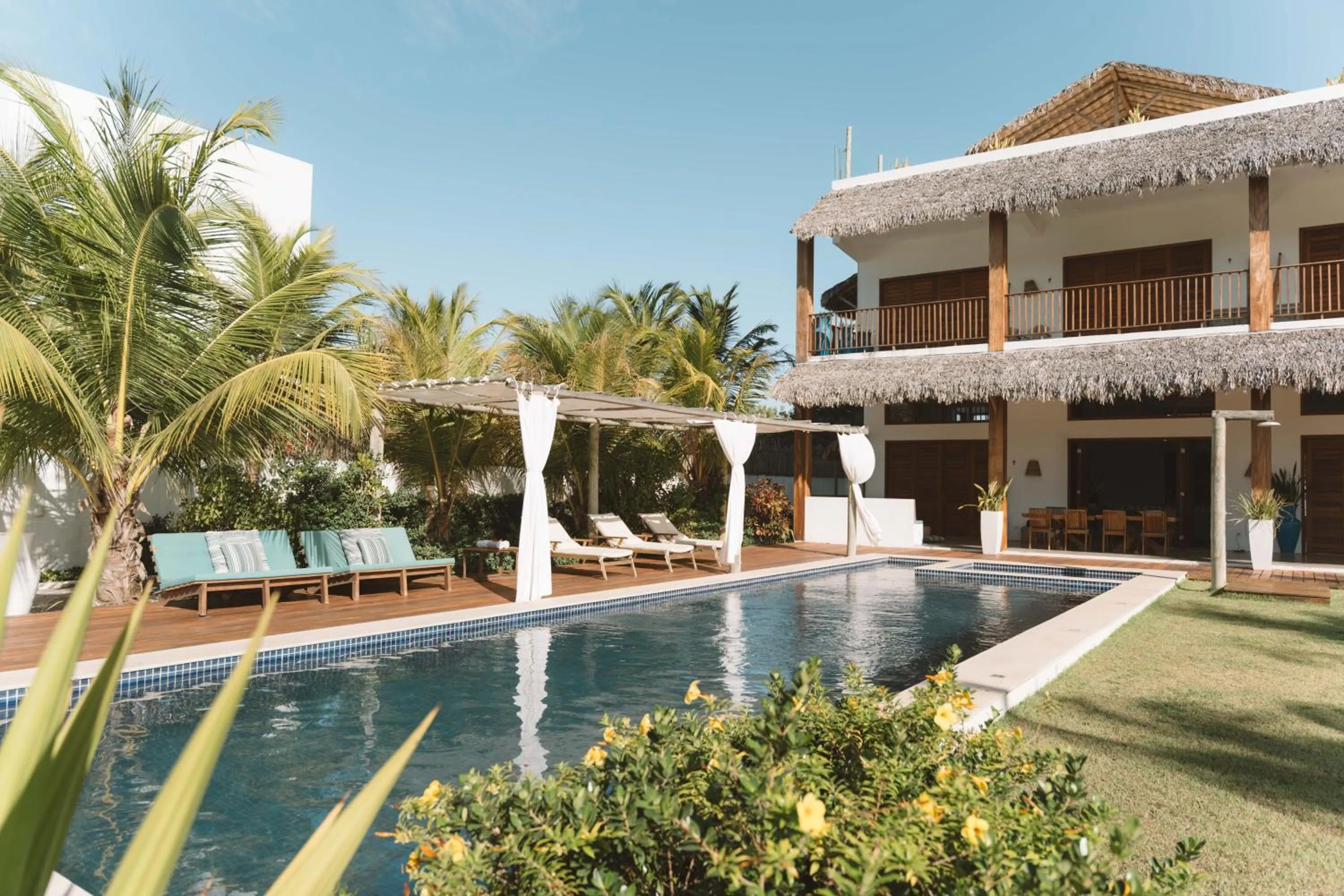 Property building in Villa Binn Preá