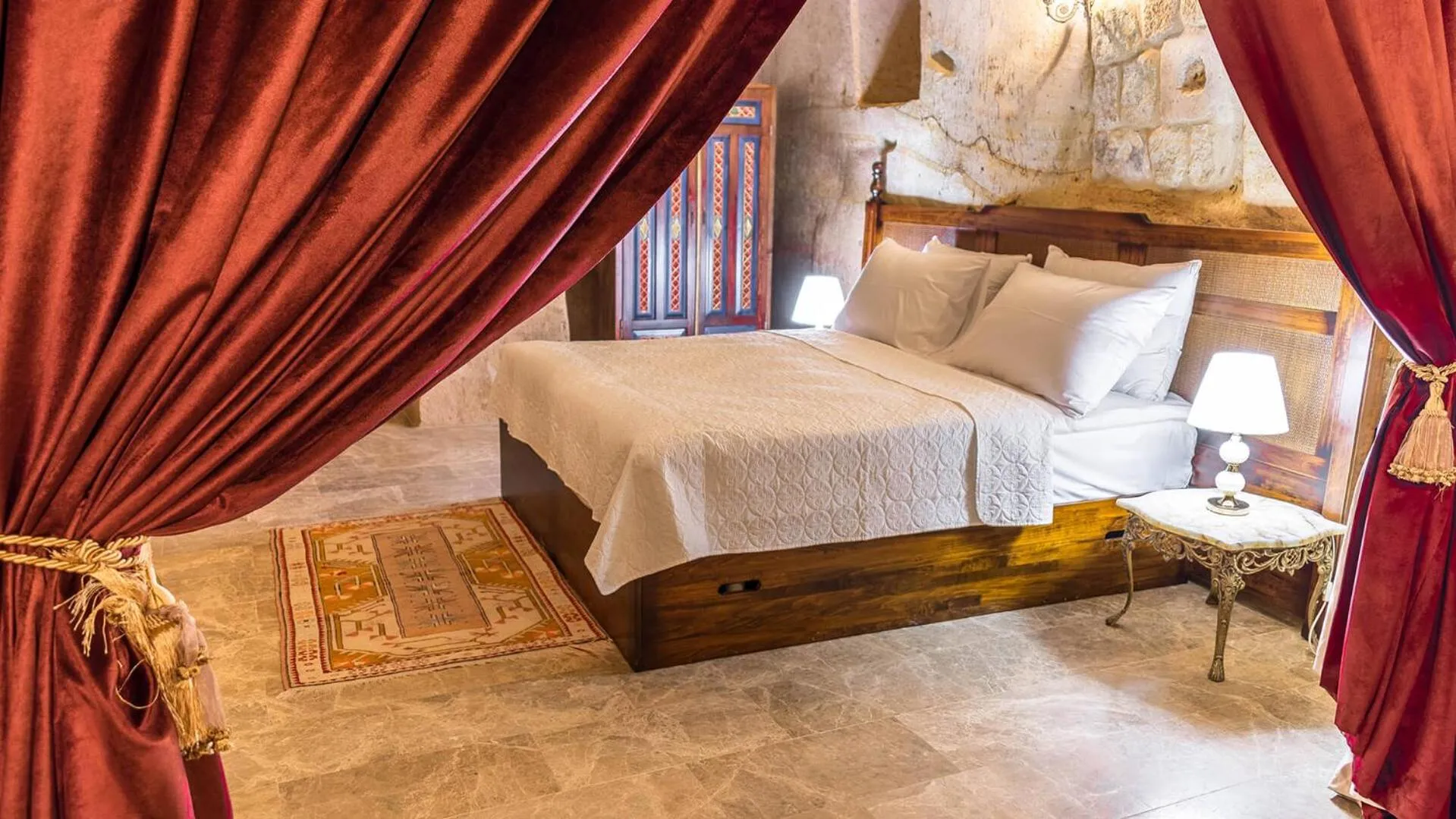 Bed in Zeydem Suites