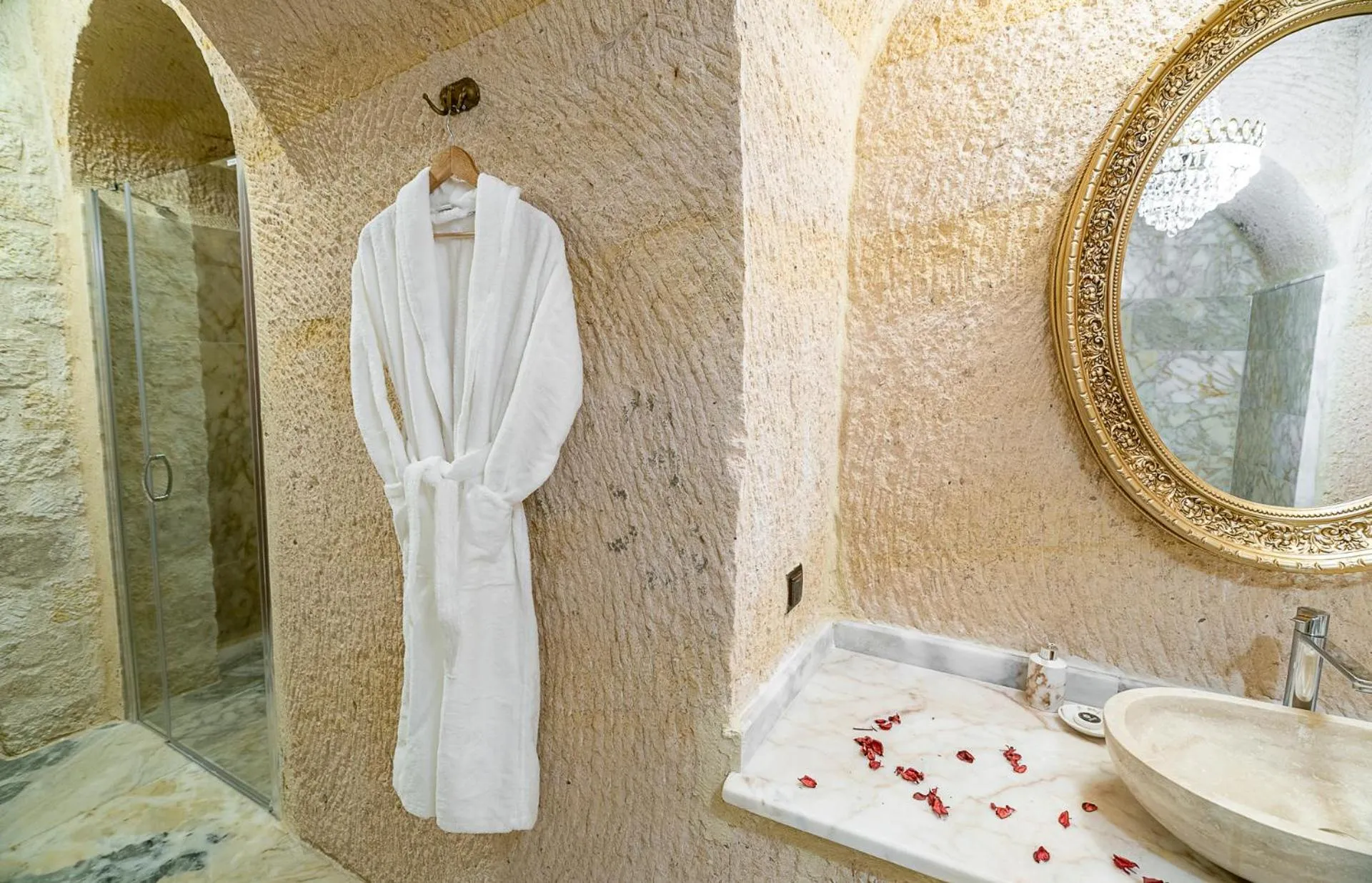 Bathroom in Zeydem Suites