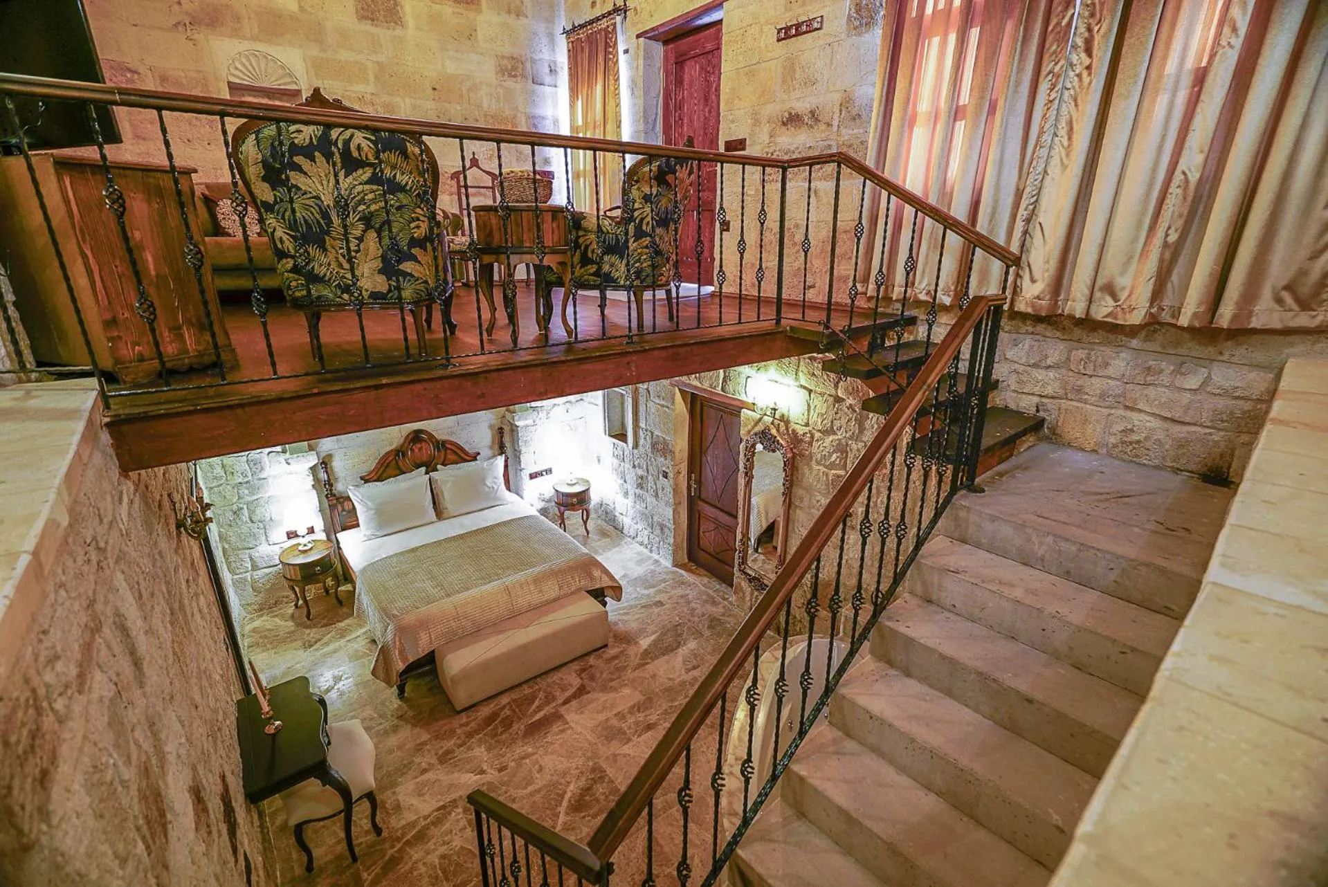 Photo of the whole room in Zeydem Suites