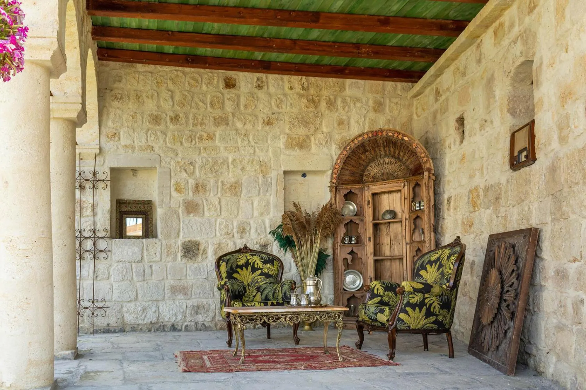 Garden in Zeydem Suites