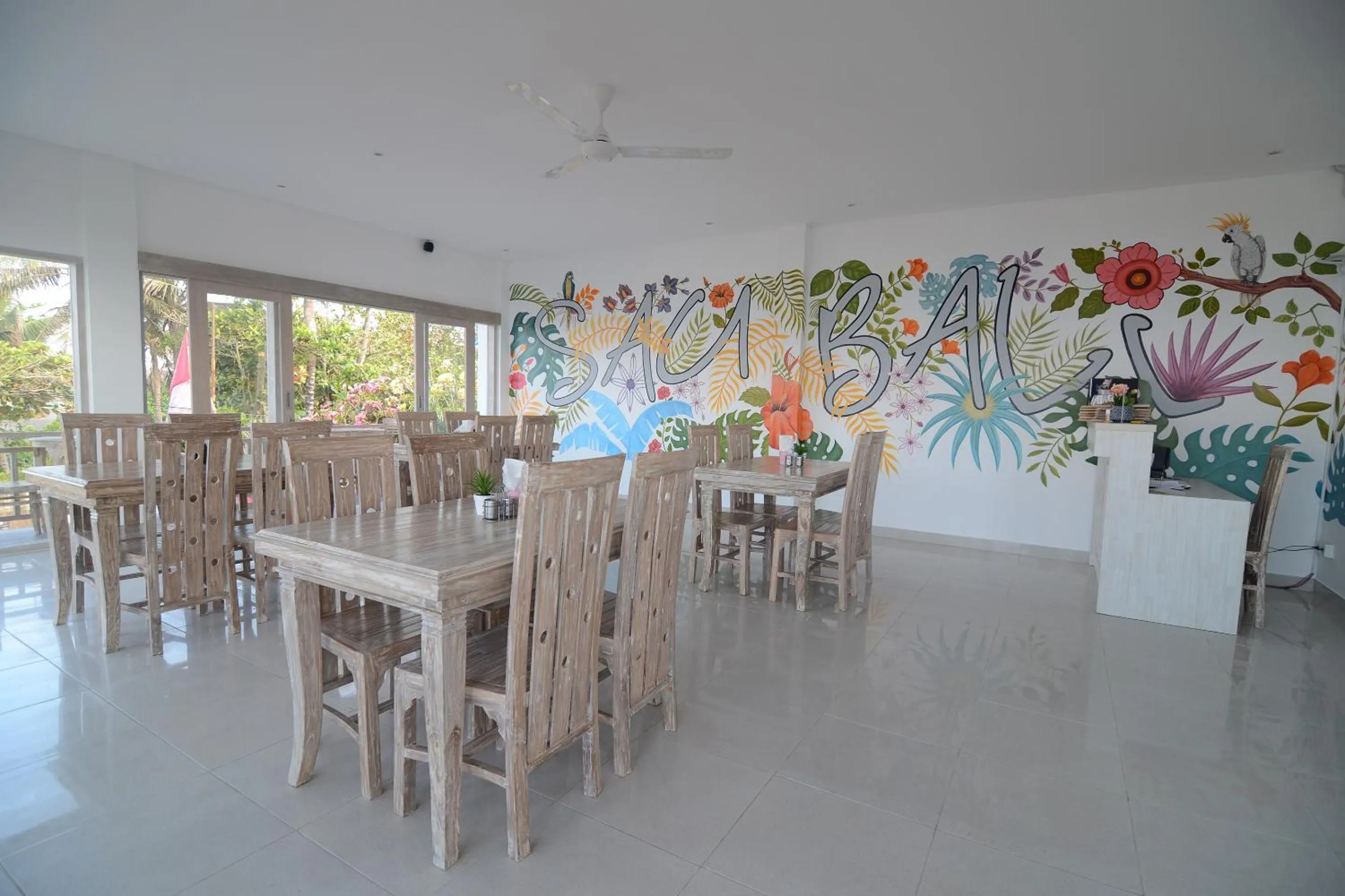 Dining area in Sau Bali Beach House Canggu