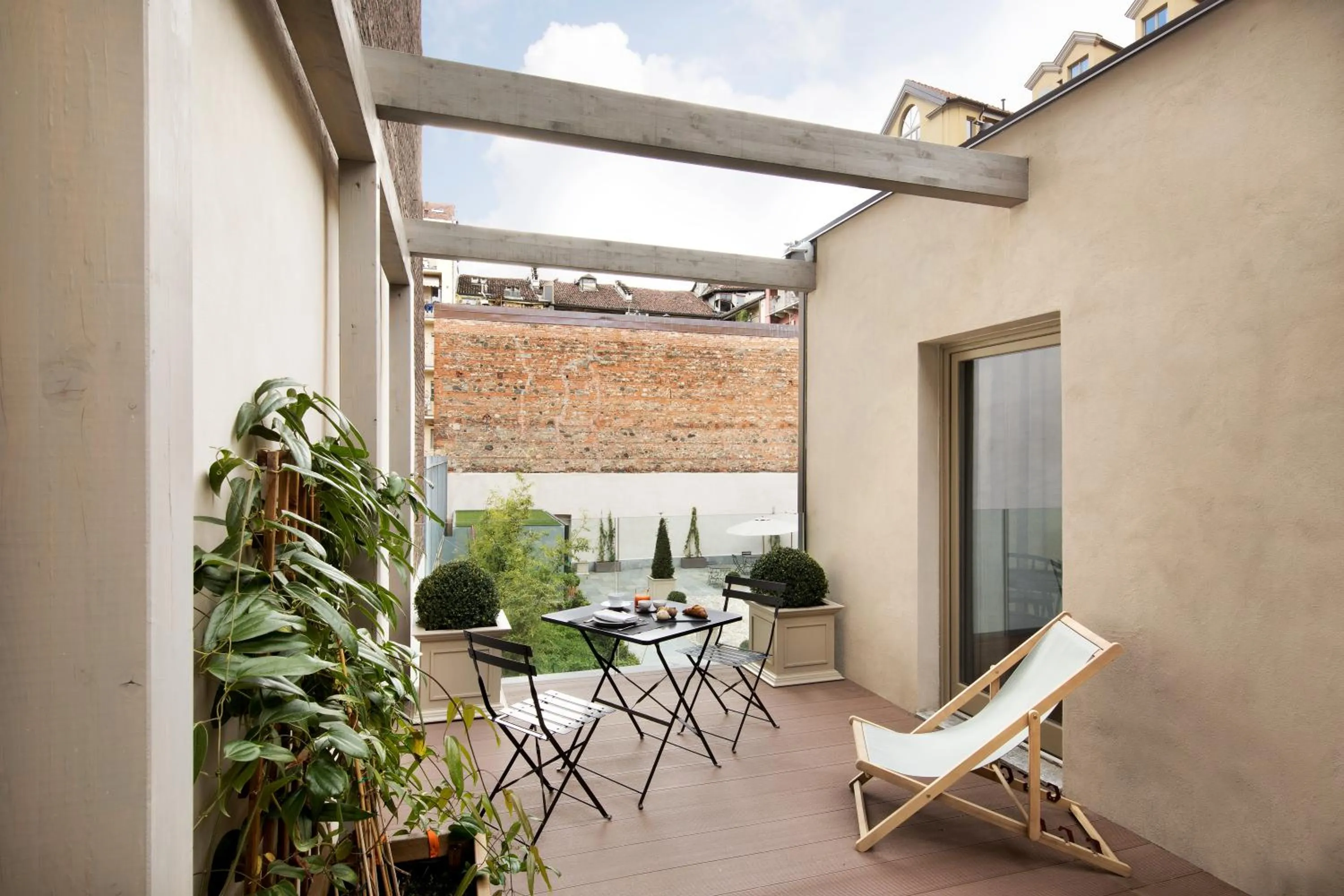 Breakfast in Opera35 Boutique Hotel