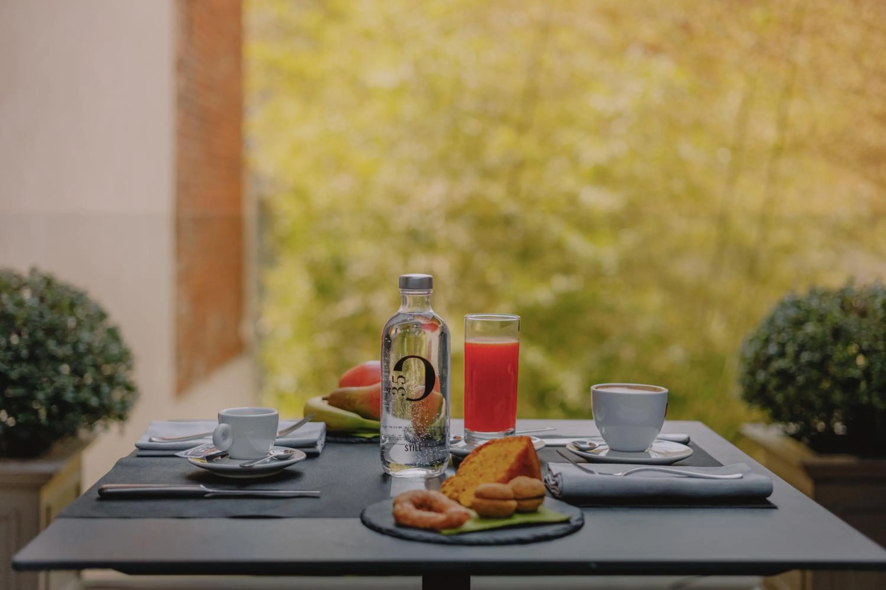 Breakfast in Opera35 Boutique Hotel