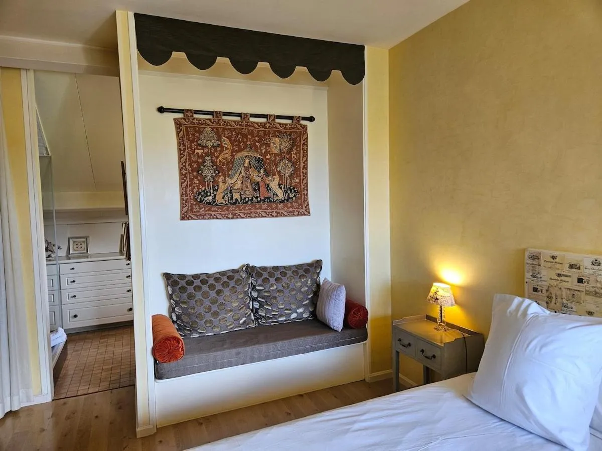 Bed in La Terre d'Or