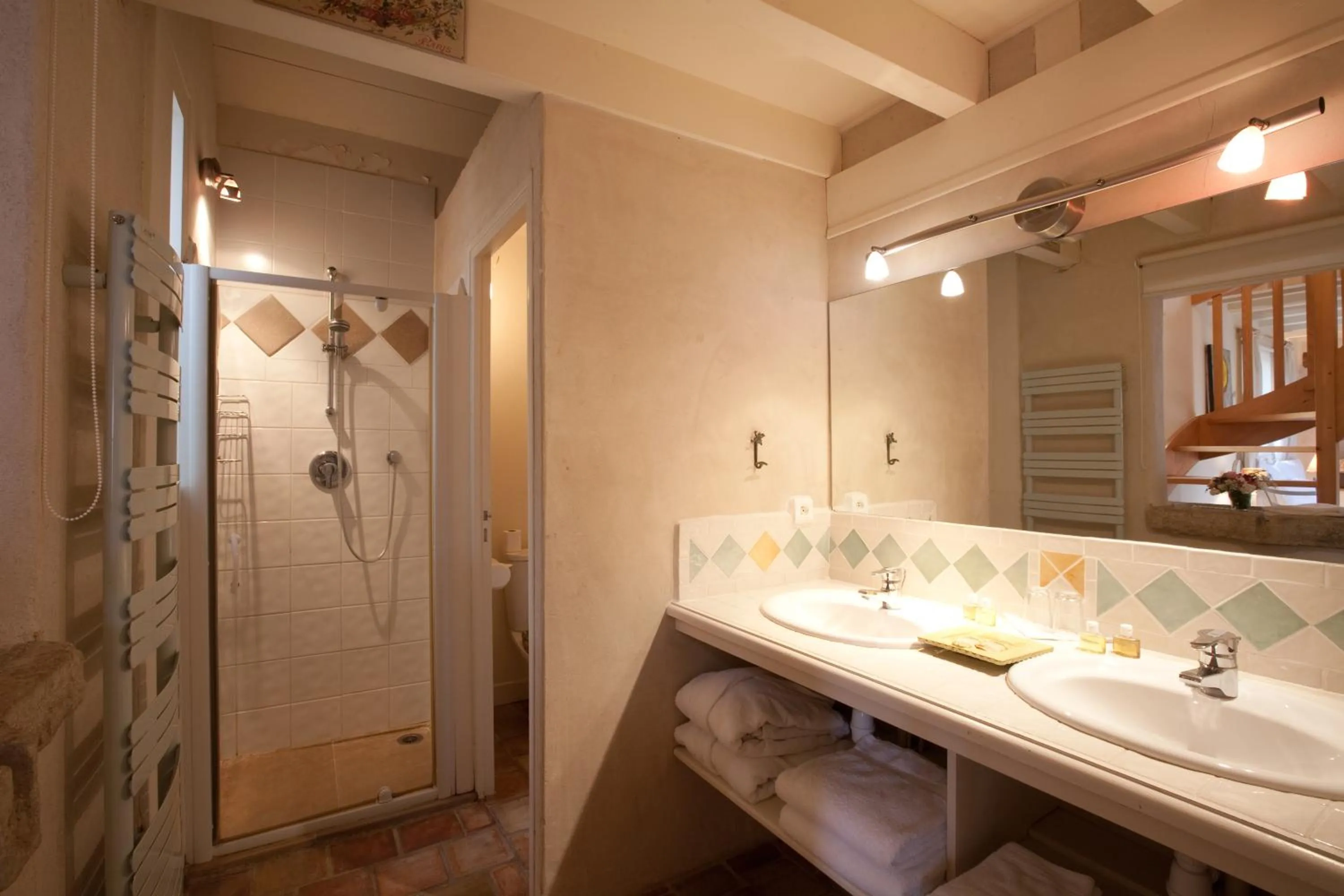 Bathroom in La Terre d'Or