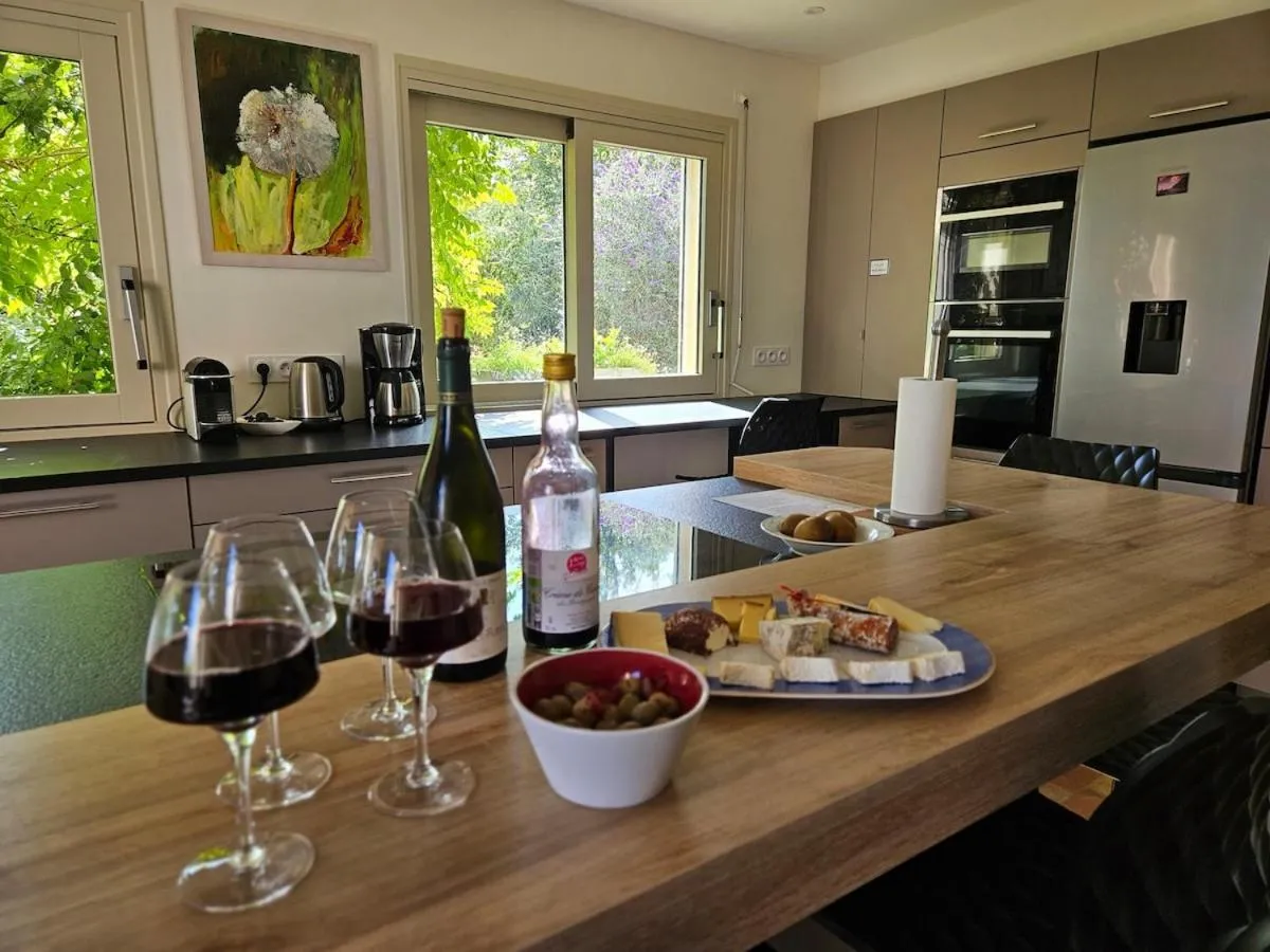 Kitchen or kitchenette in La Terre d'Or