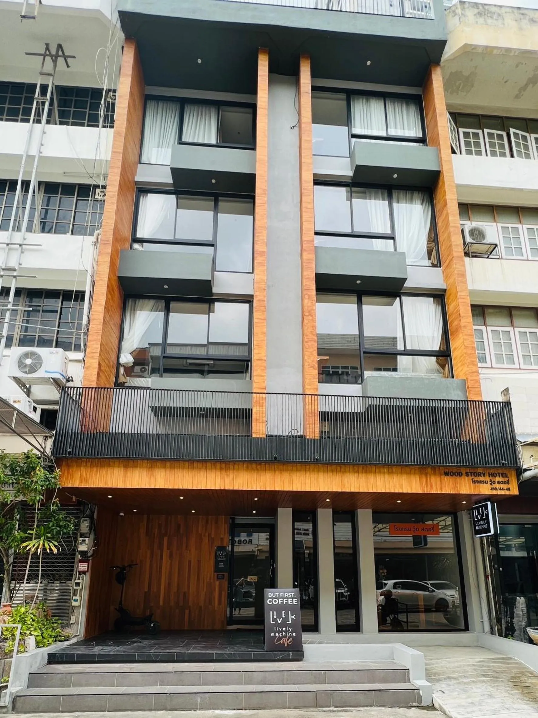 Property building in Woodstory Boutique Hotel