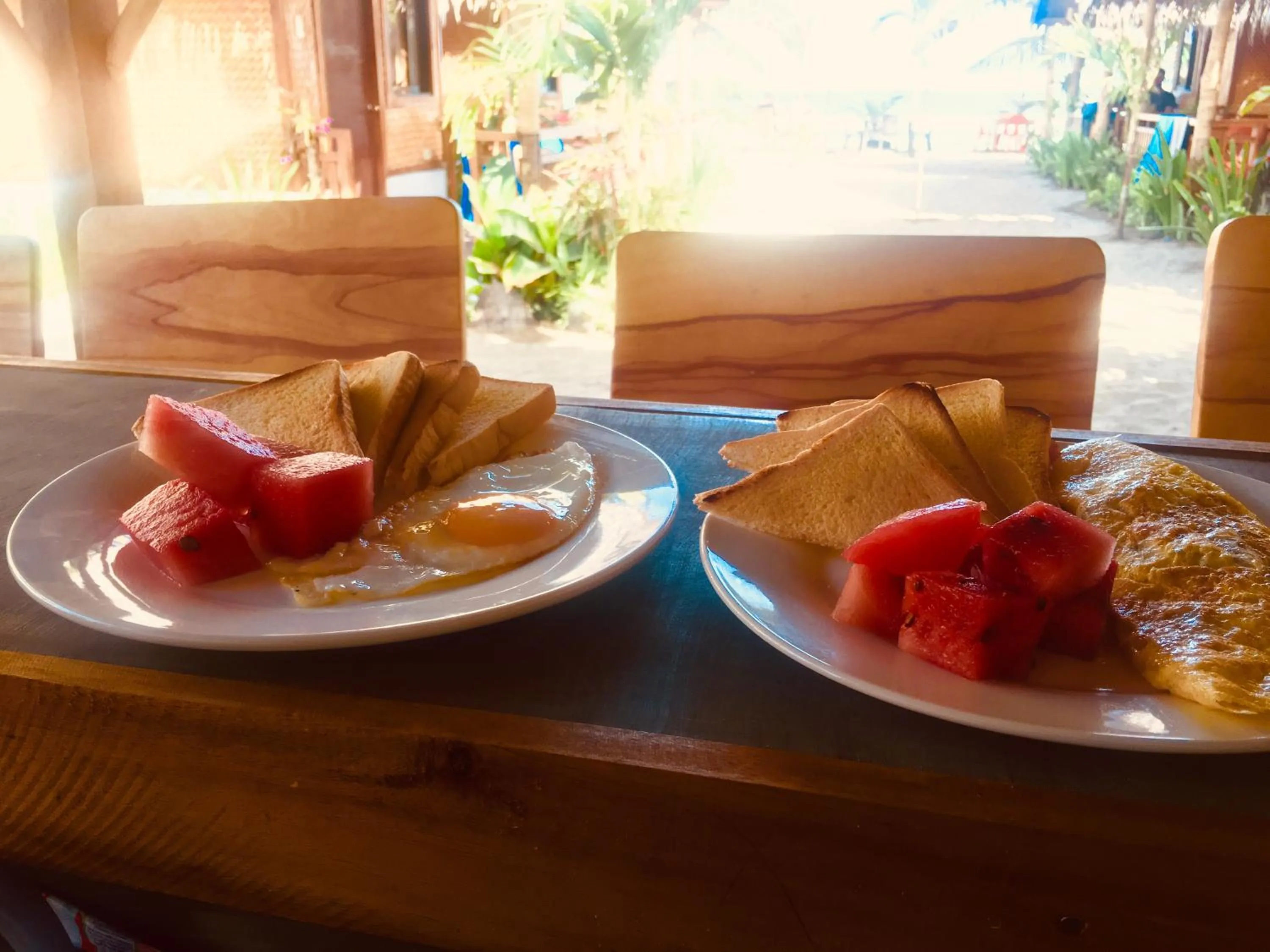 Breakfast in Zhaya's Beach & Cottages