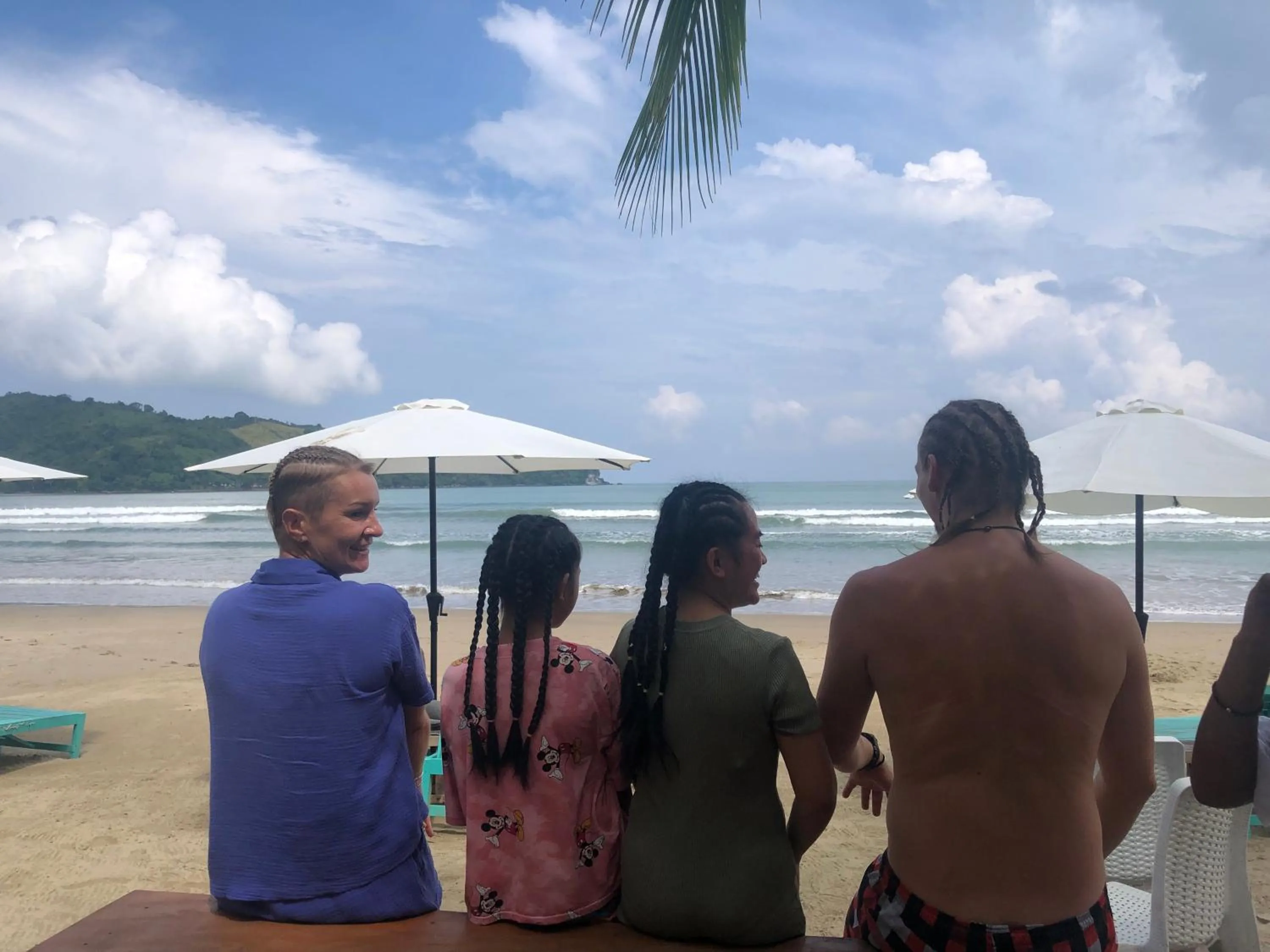 Zhaya's Beach & Cottages