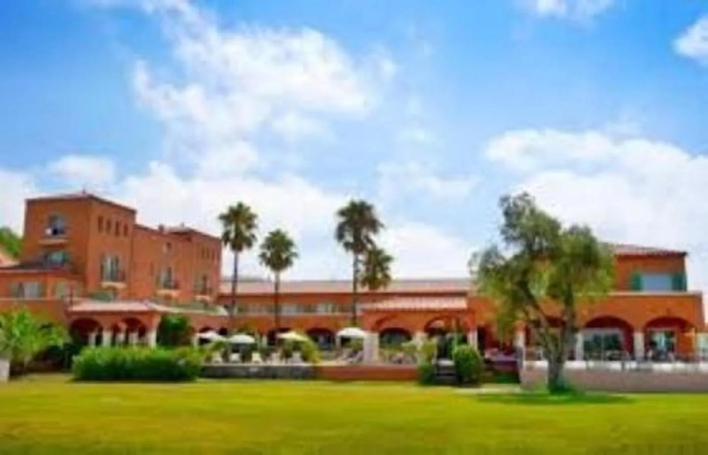 Golfcourse in Hotel Alhambra