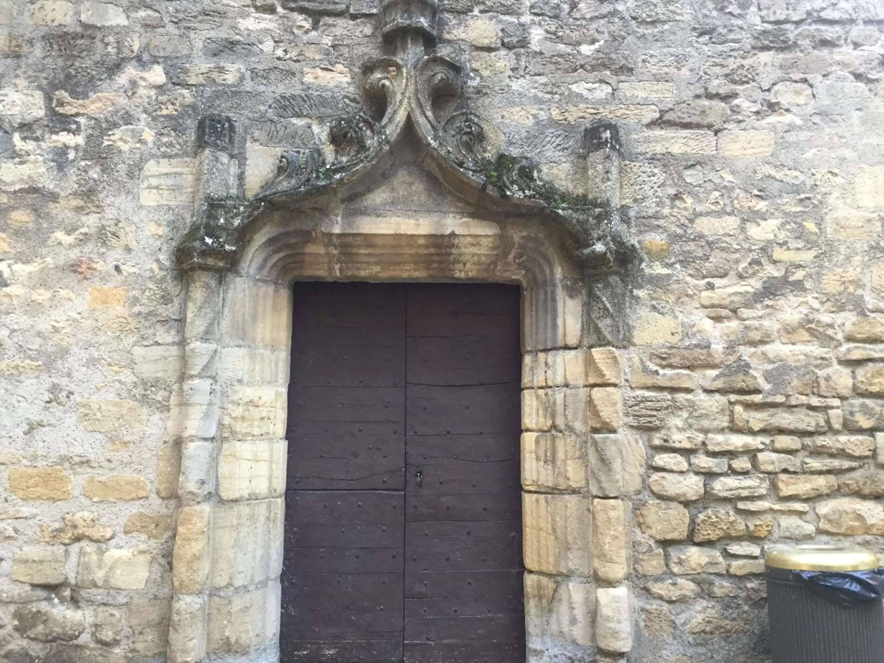 Nearby landmark in Le Home