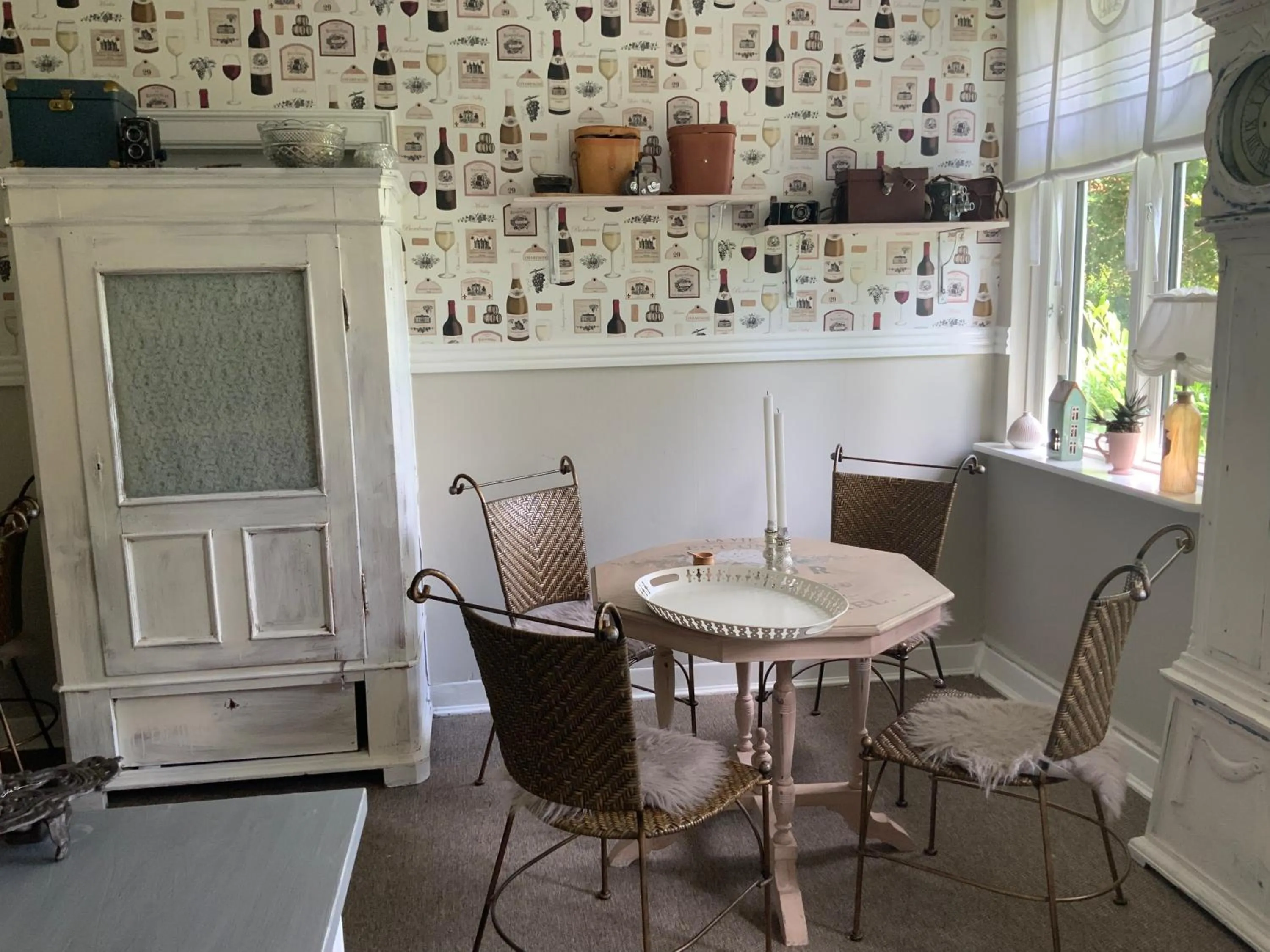 Dining area in Den Gamle Apotekergaard