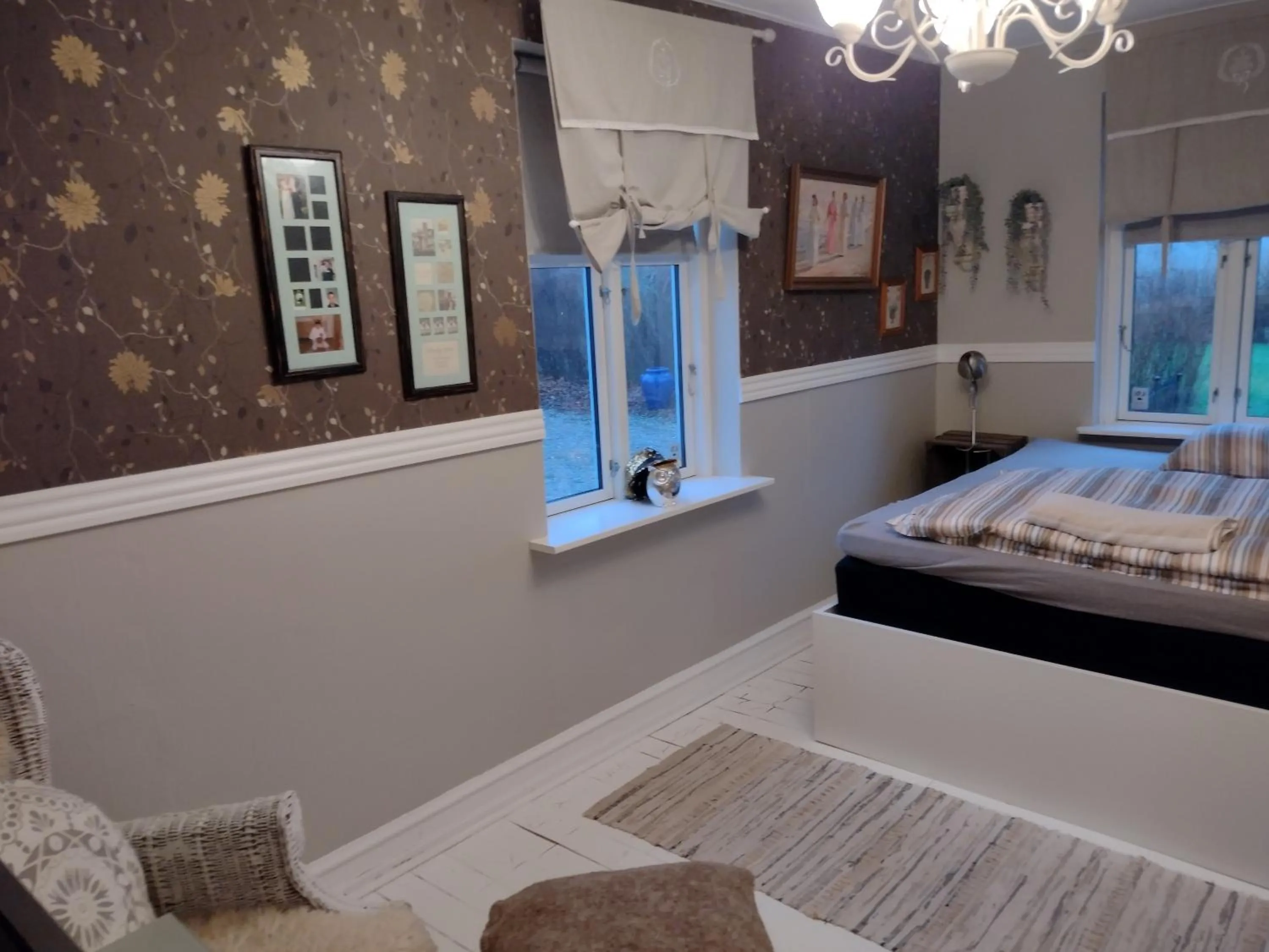 Photo of the whole room, Bed in Den Gamle Apotekergaard