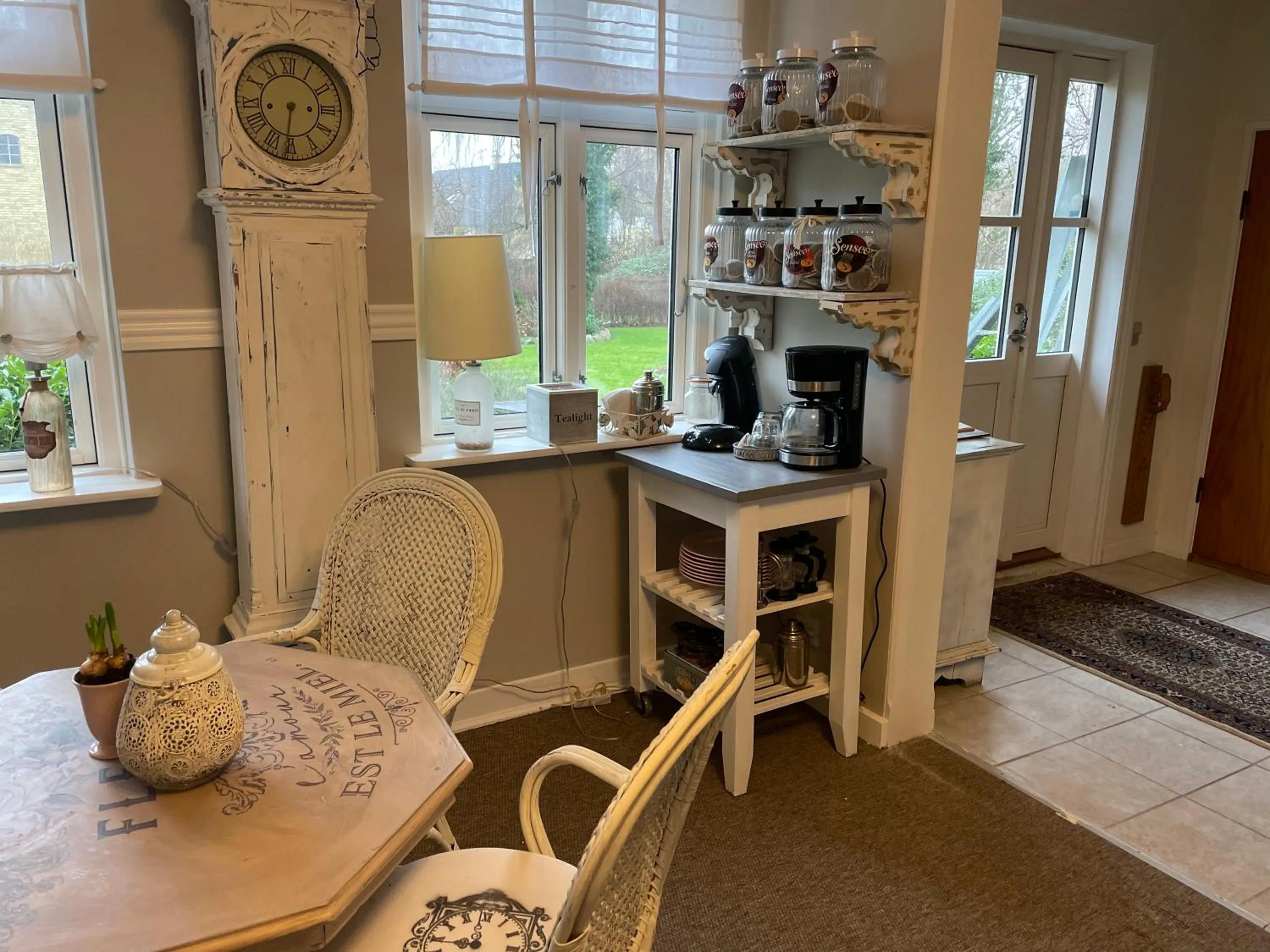 Seating area in Den Gamle Apotekergaard