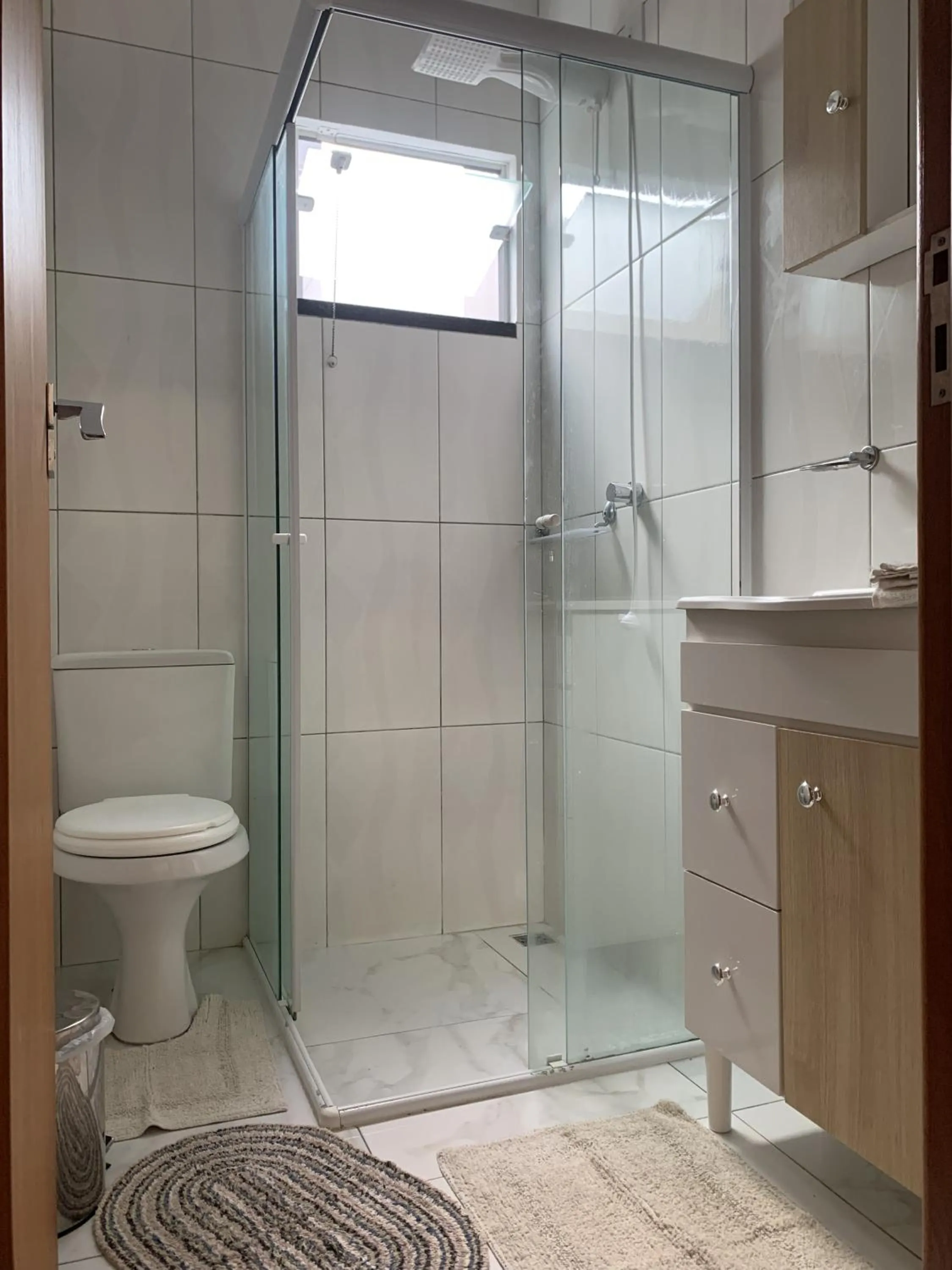 Shower in Casa do Lago - Condomínio de Casas para aluguel diário e de Temporada