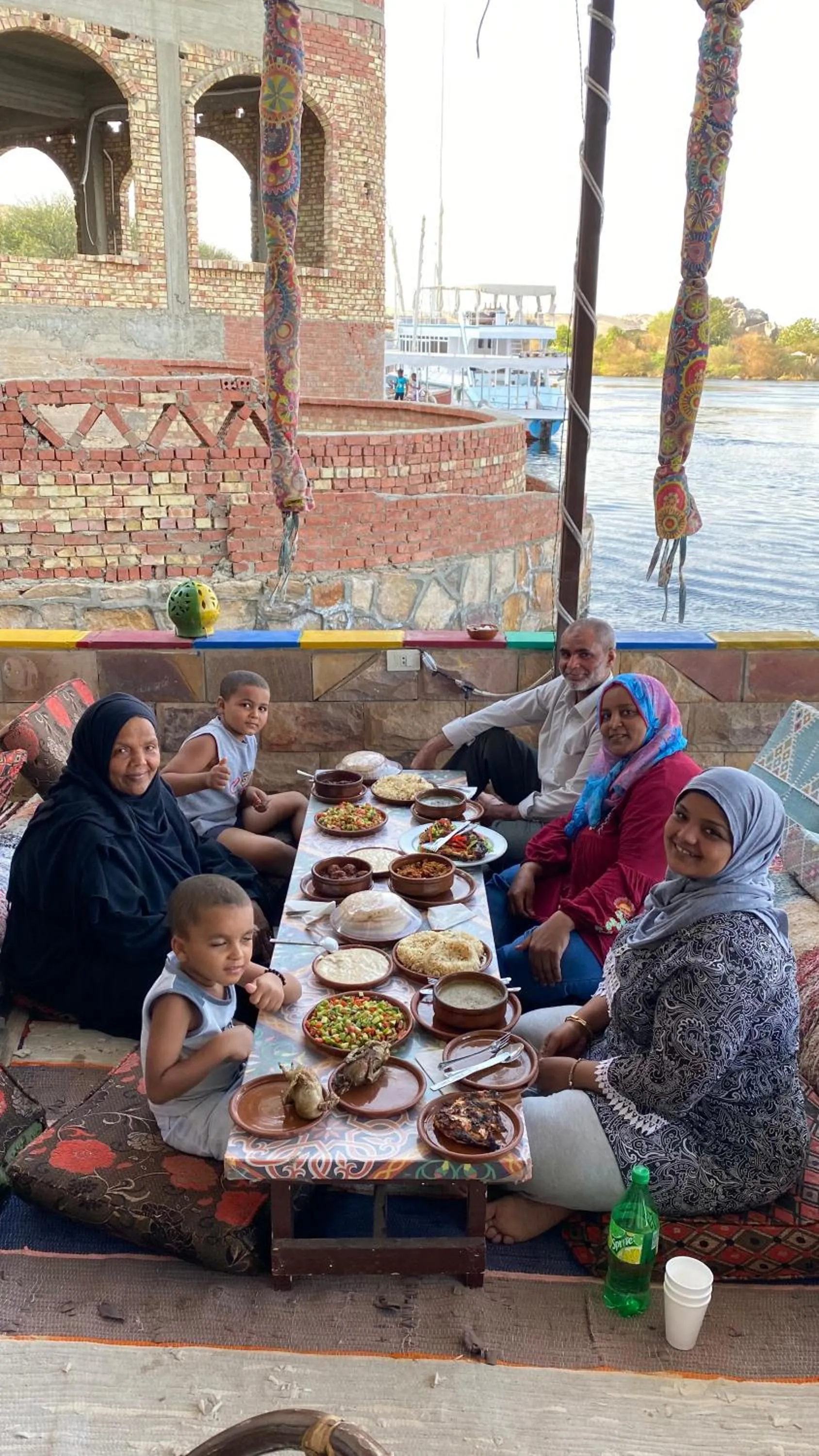 Restaurant/places to eat in Opal privat nubian hotel