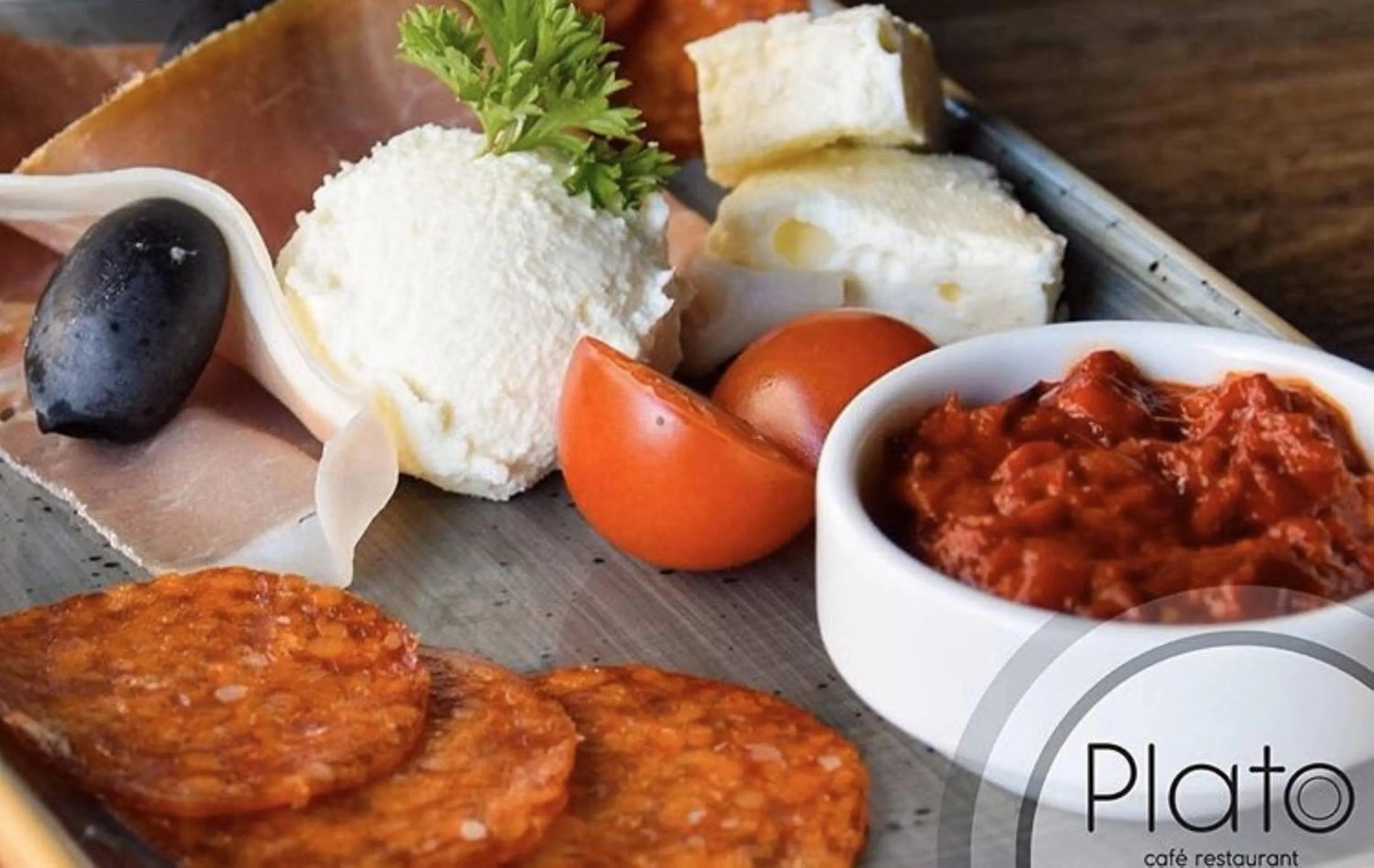 Breakfast in Teanna Lux Apartments