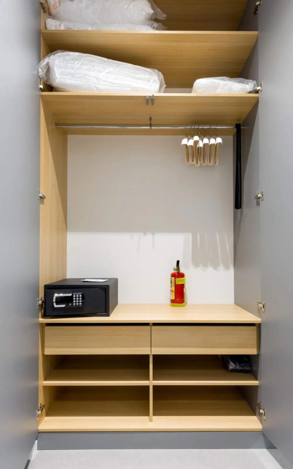 safe in Teanna Lux Apartments