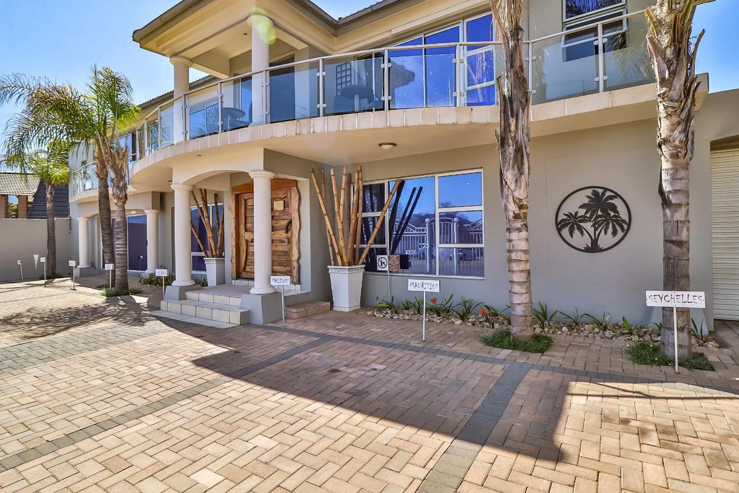 Property building in Club Cocomo