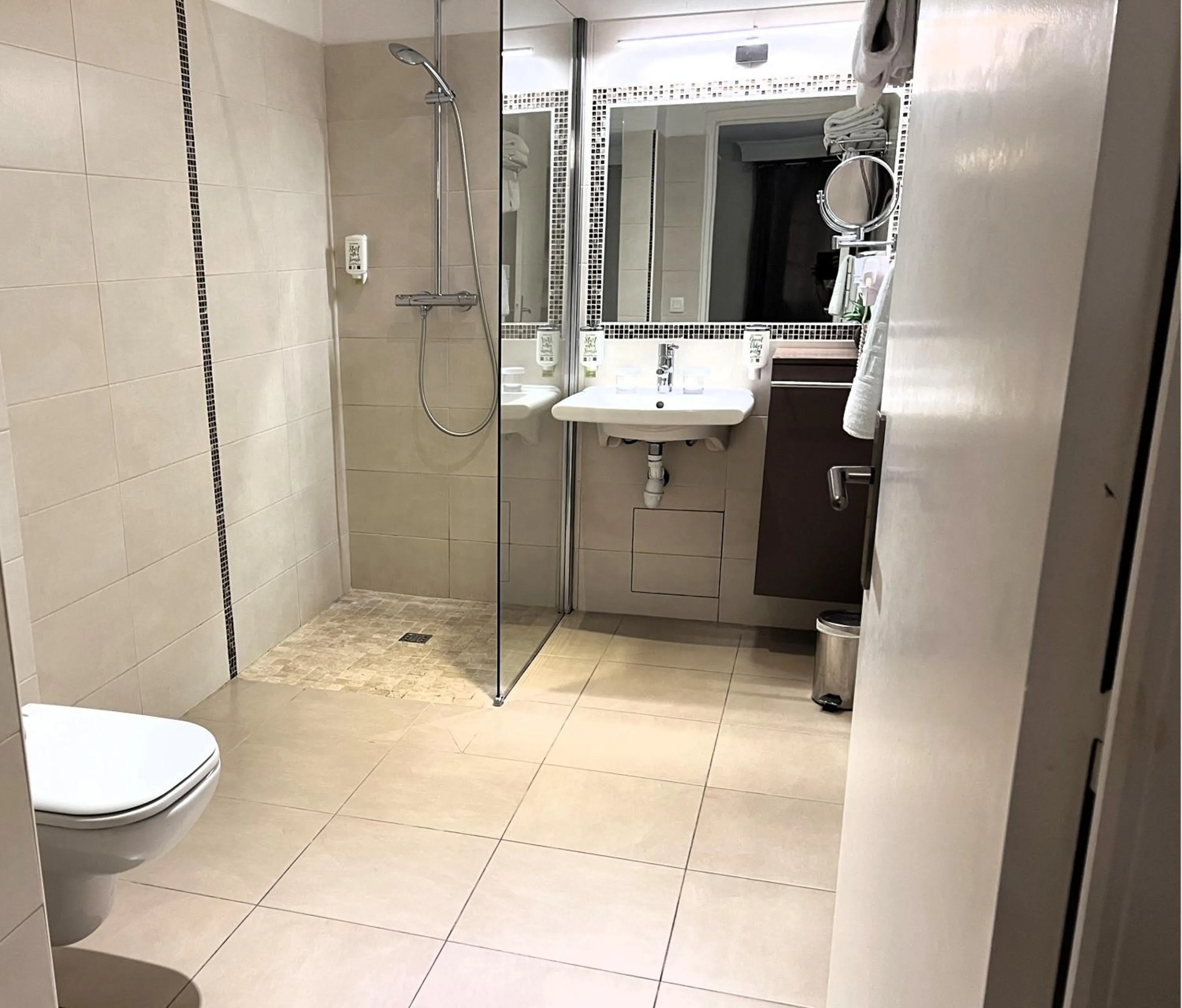 Bathroom in Hôtel Beau Site - Cap d'Antibes