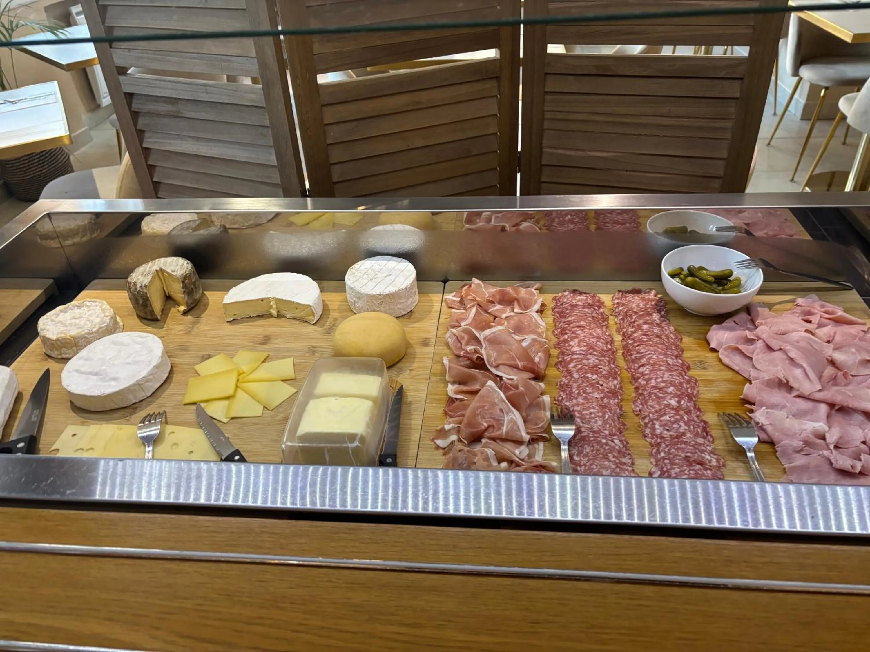 Breakfast in Hôtel Beau Site - Cap d'Antibes