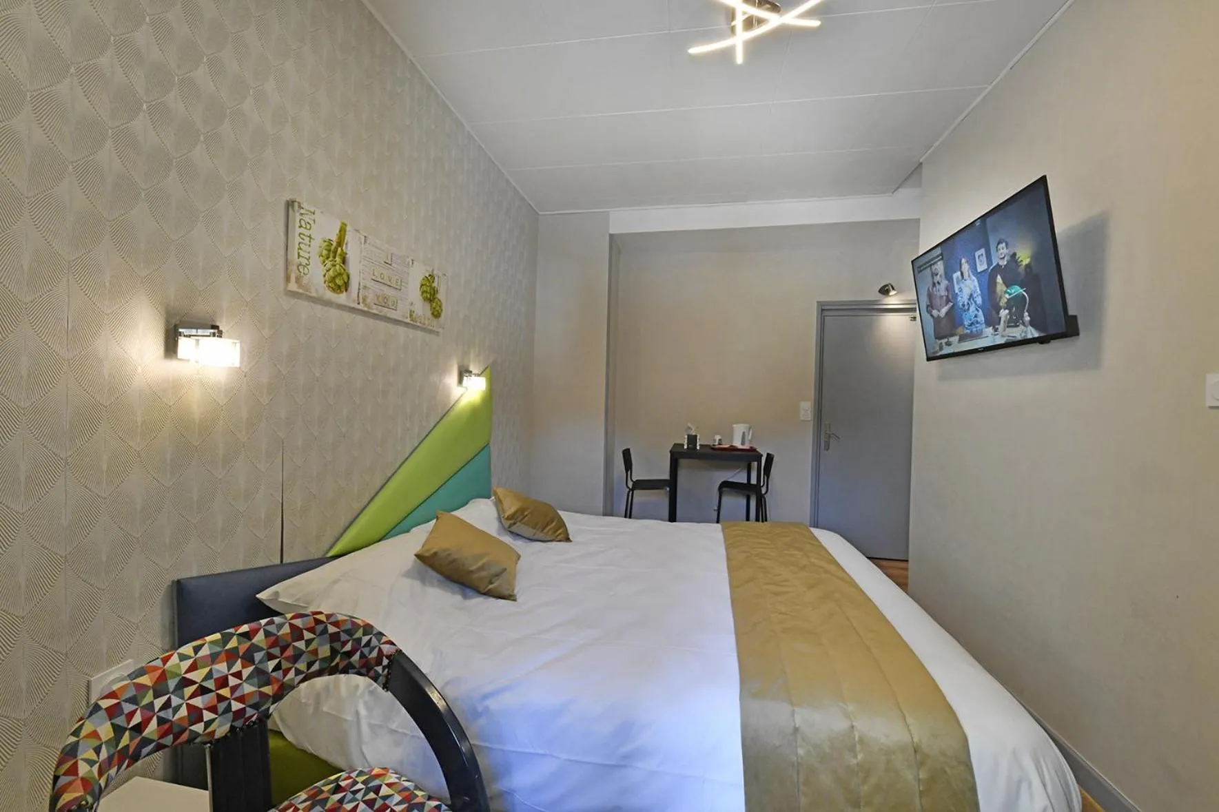 Bedroom, Bed in Les Portes du Cantal