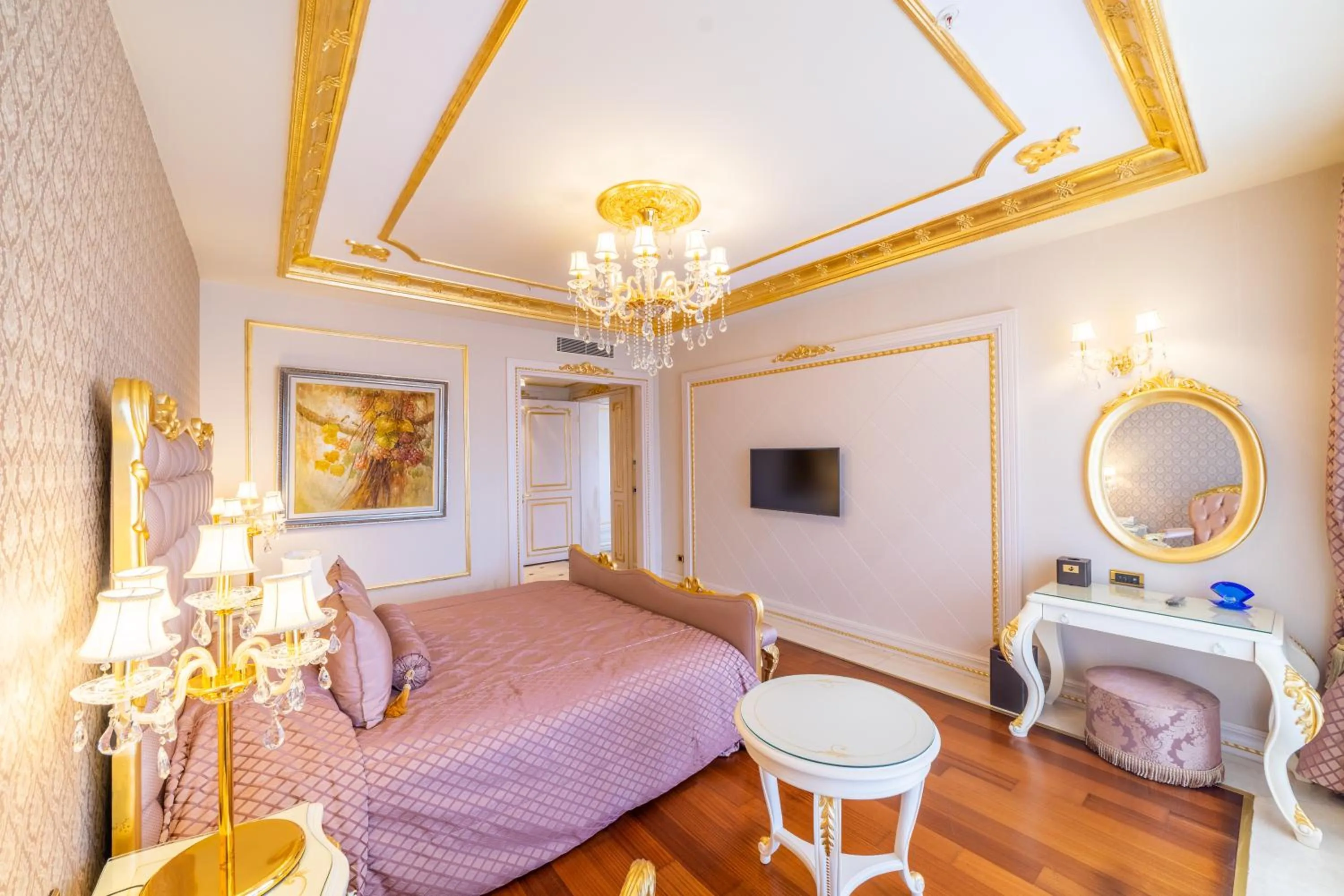 Bed in The Plaza Bodrum