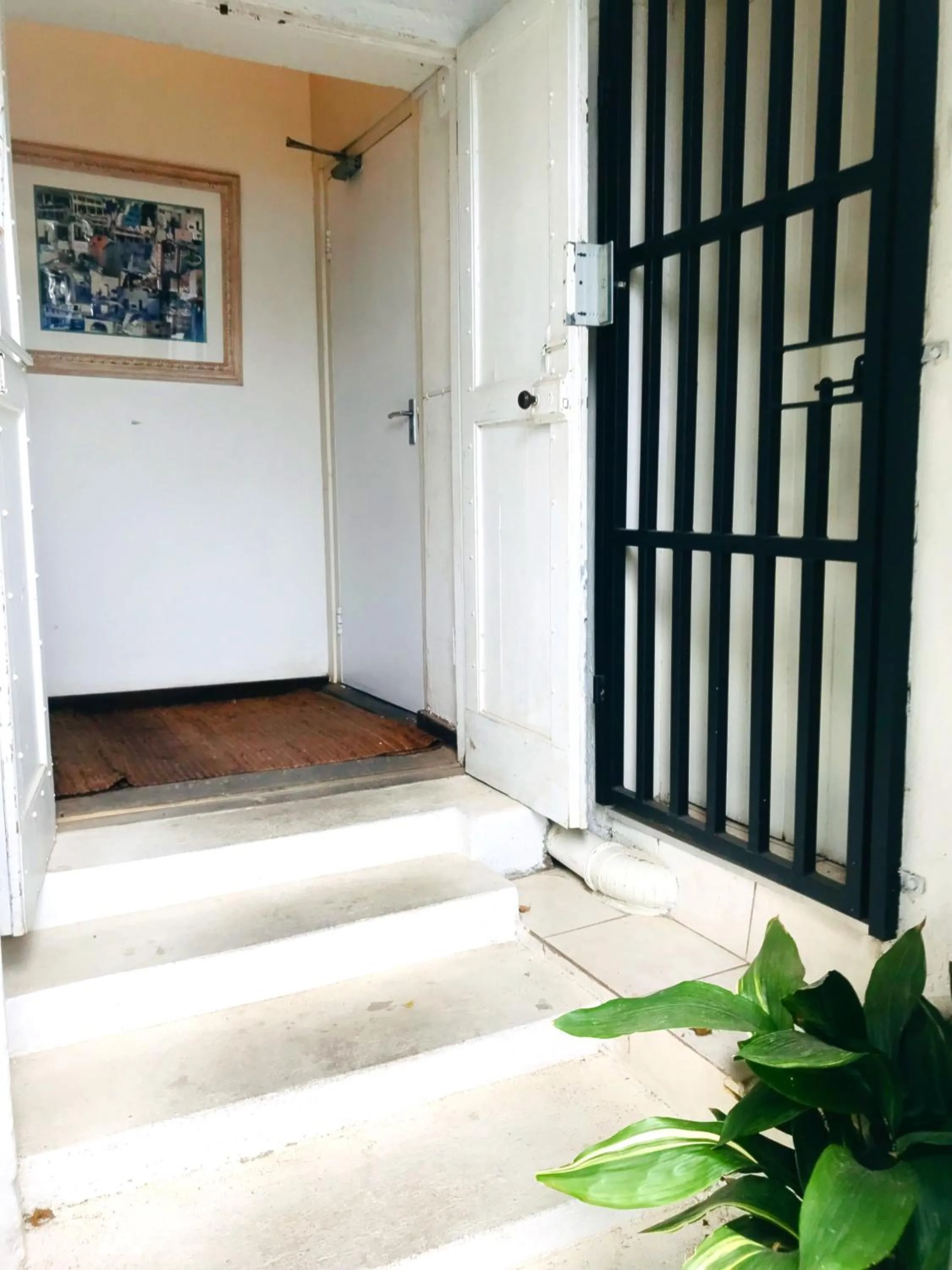 Property building in Athenian Villa