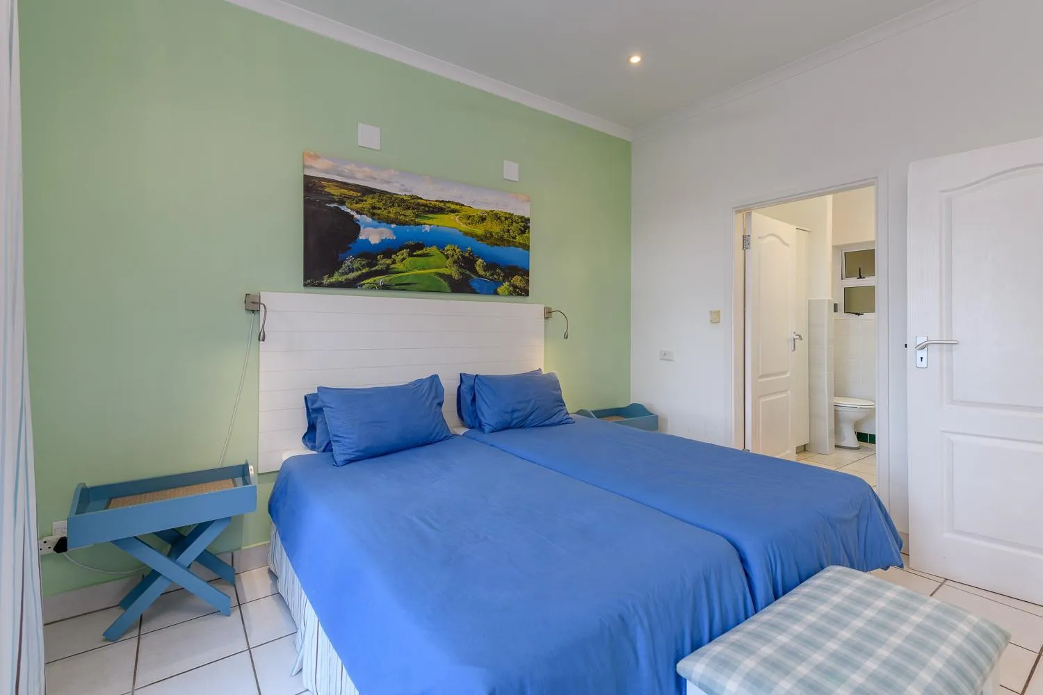 Bedroom in Albatross Guesthouse