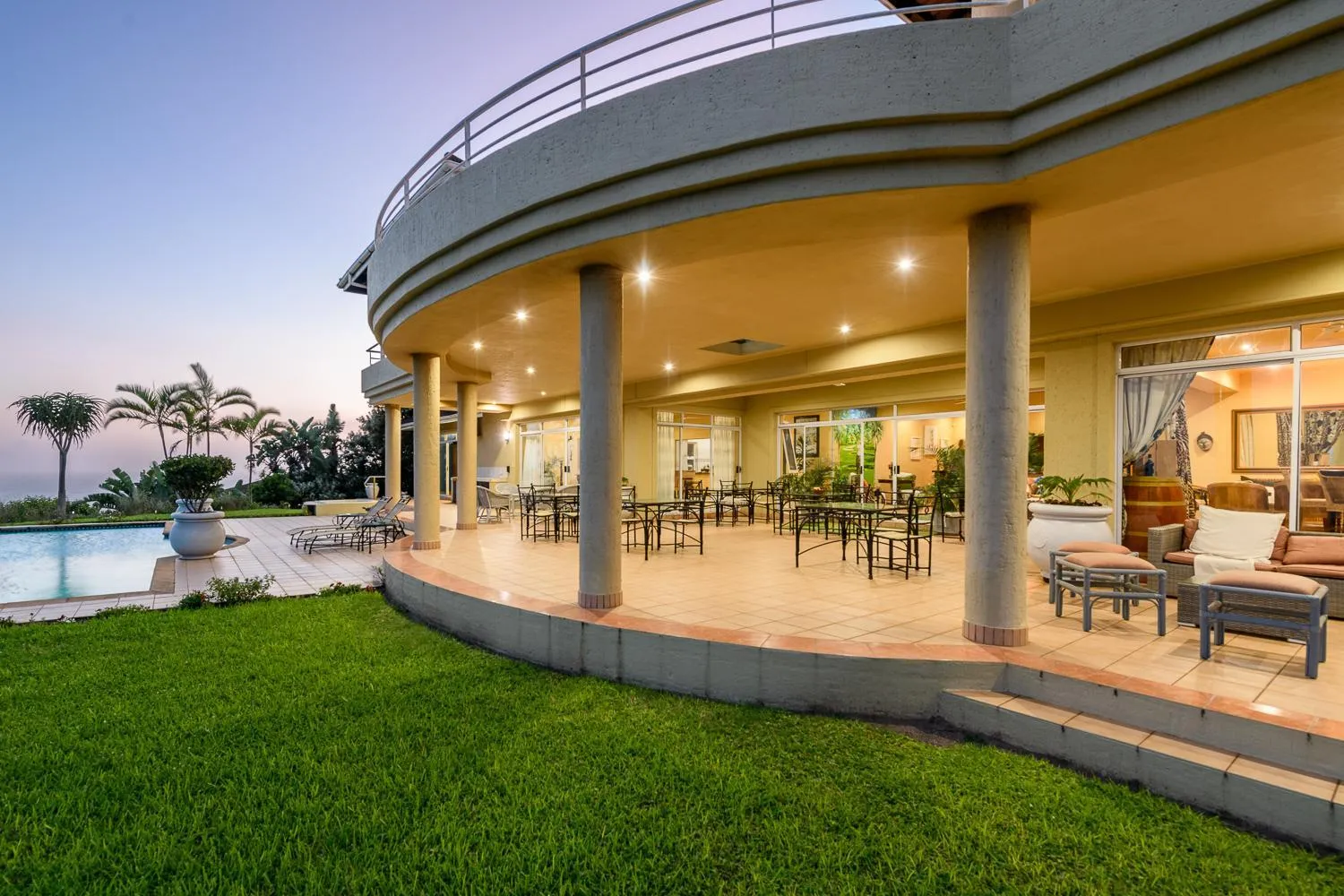 Property building in Albatross Guesthouse